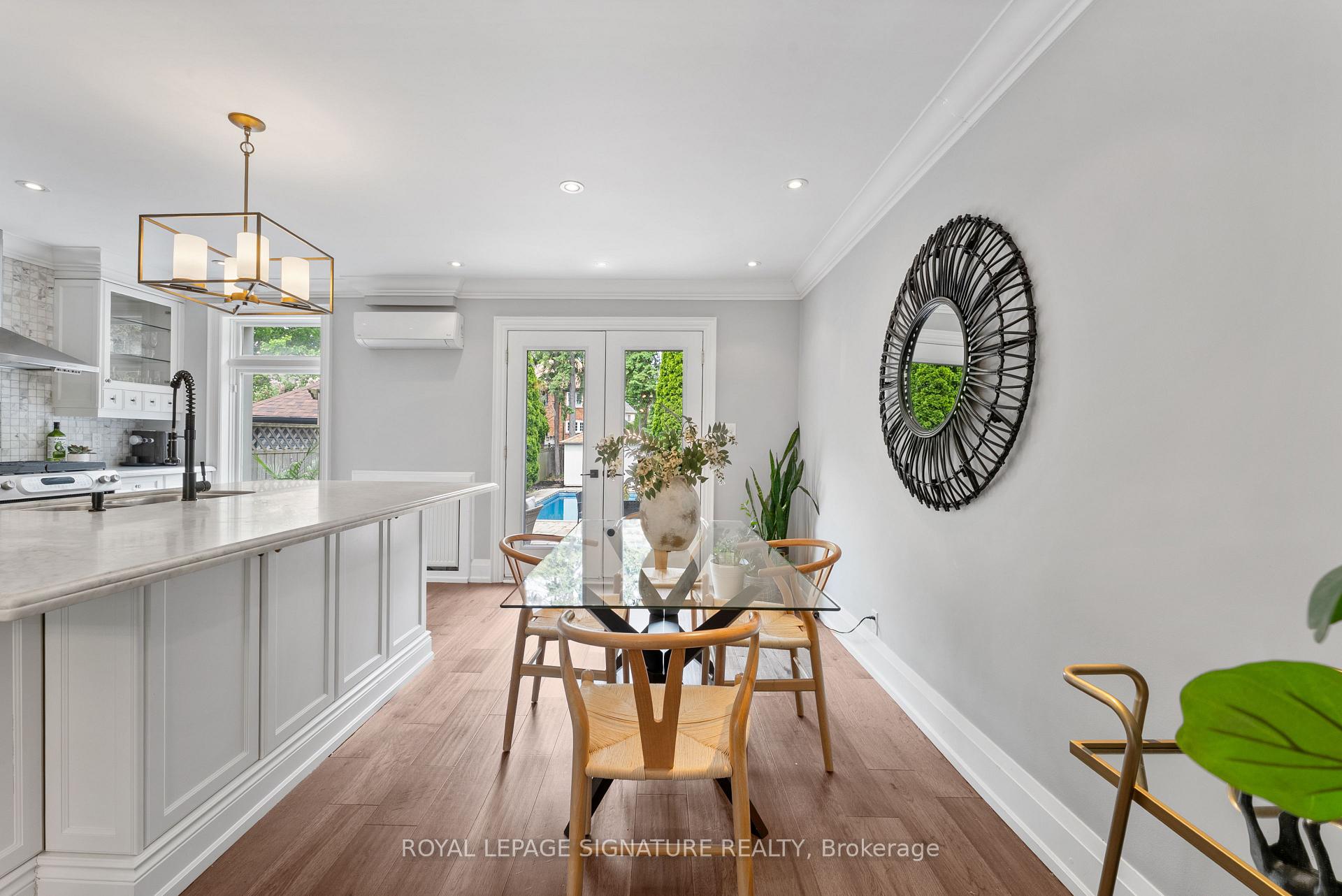 Photo 15 of 40 Southvale Drive, Toronto, Leaside — HOMEH