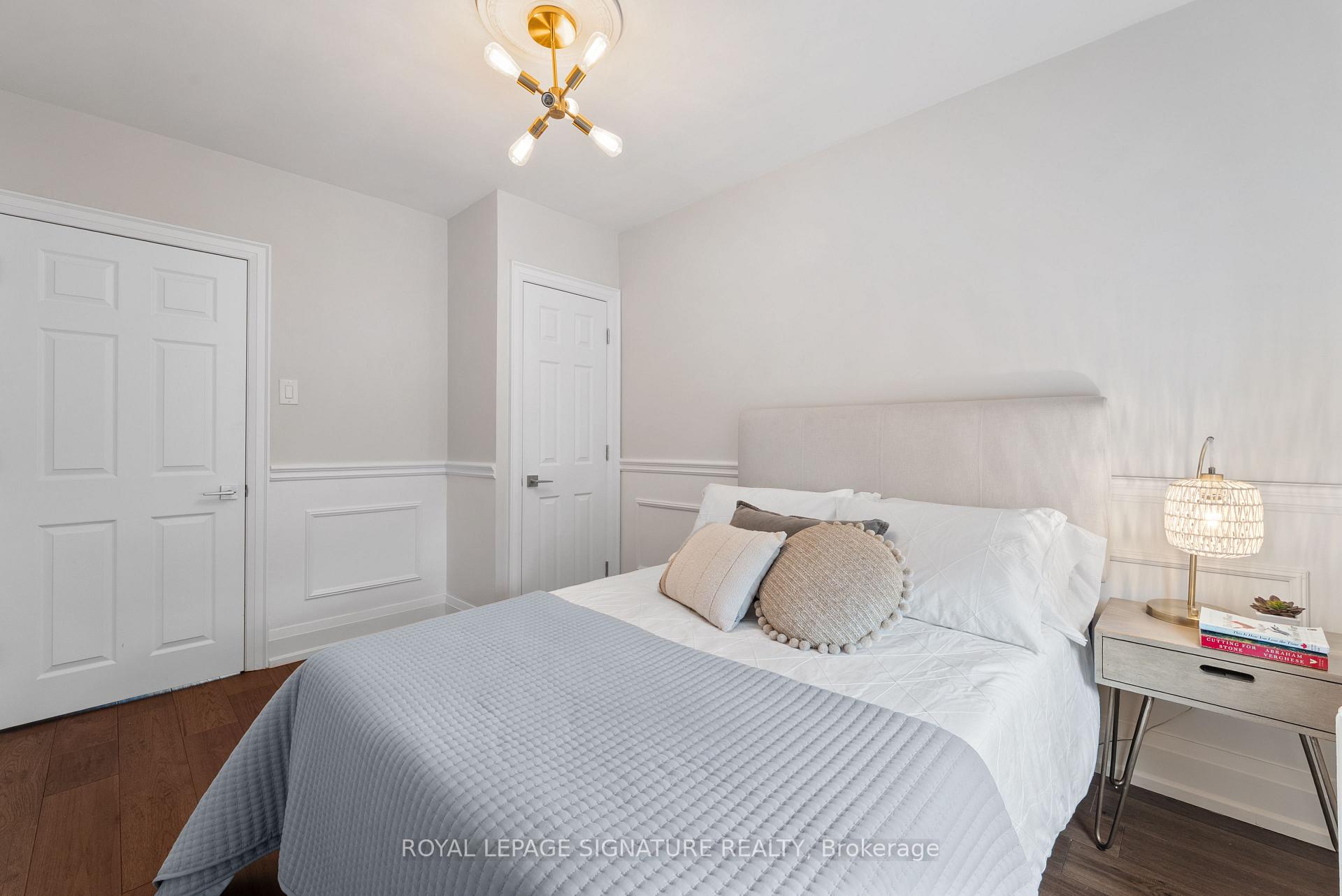 Photo 16 of 40 Southvale Drive, Toronto, Leaside — HOMEH