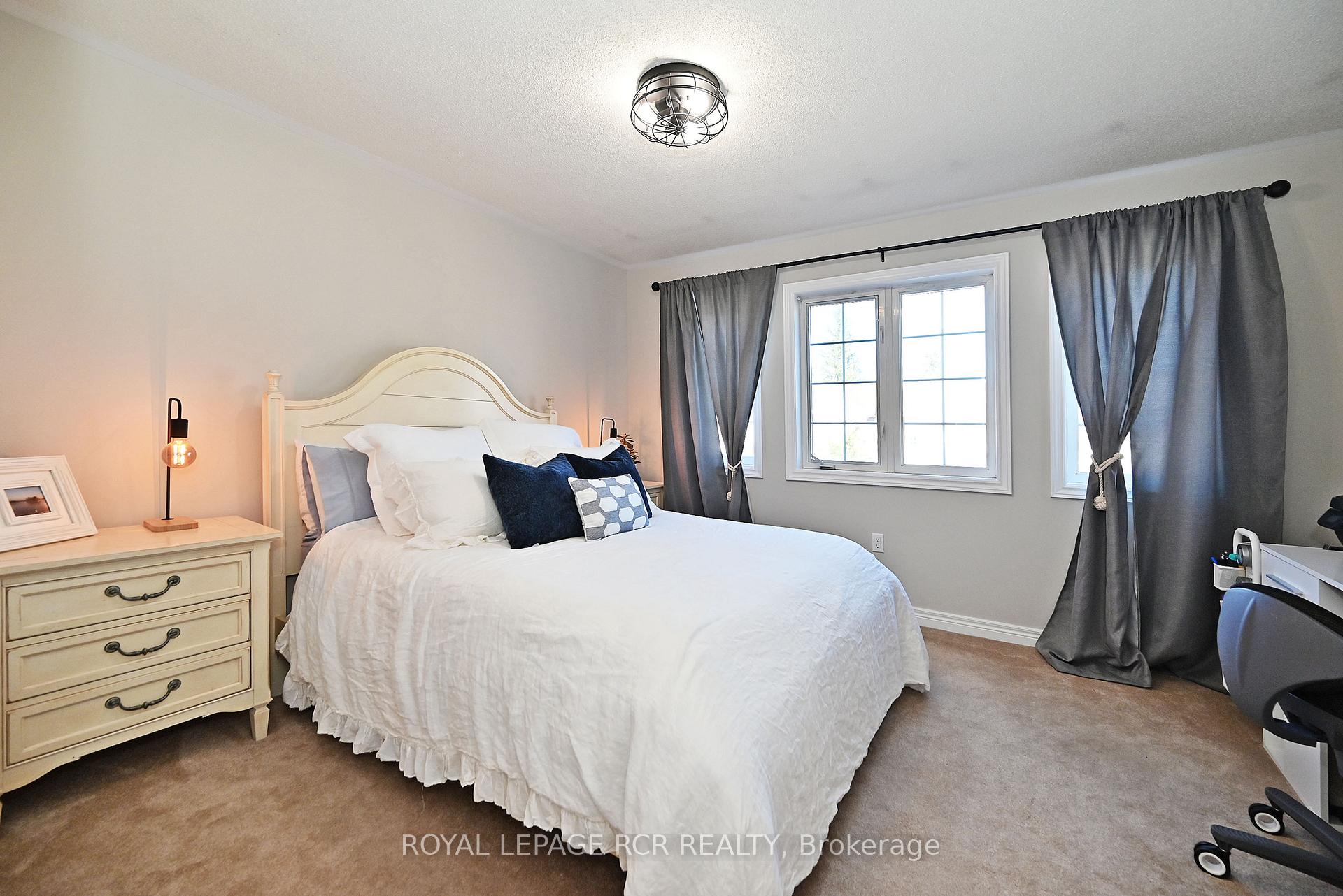 Photo 14 of 30 Jessop Avenue, King, Schomberg — HOMEH