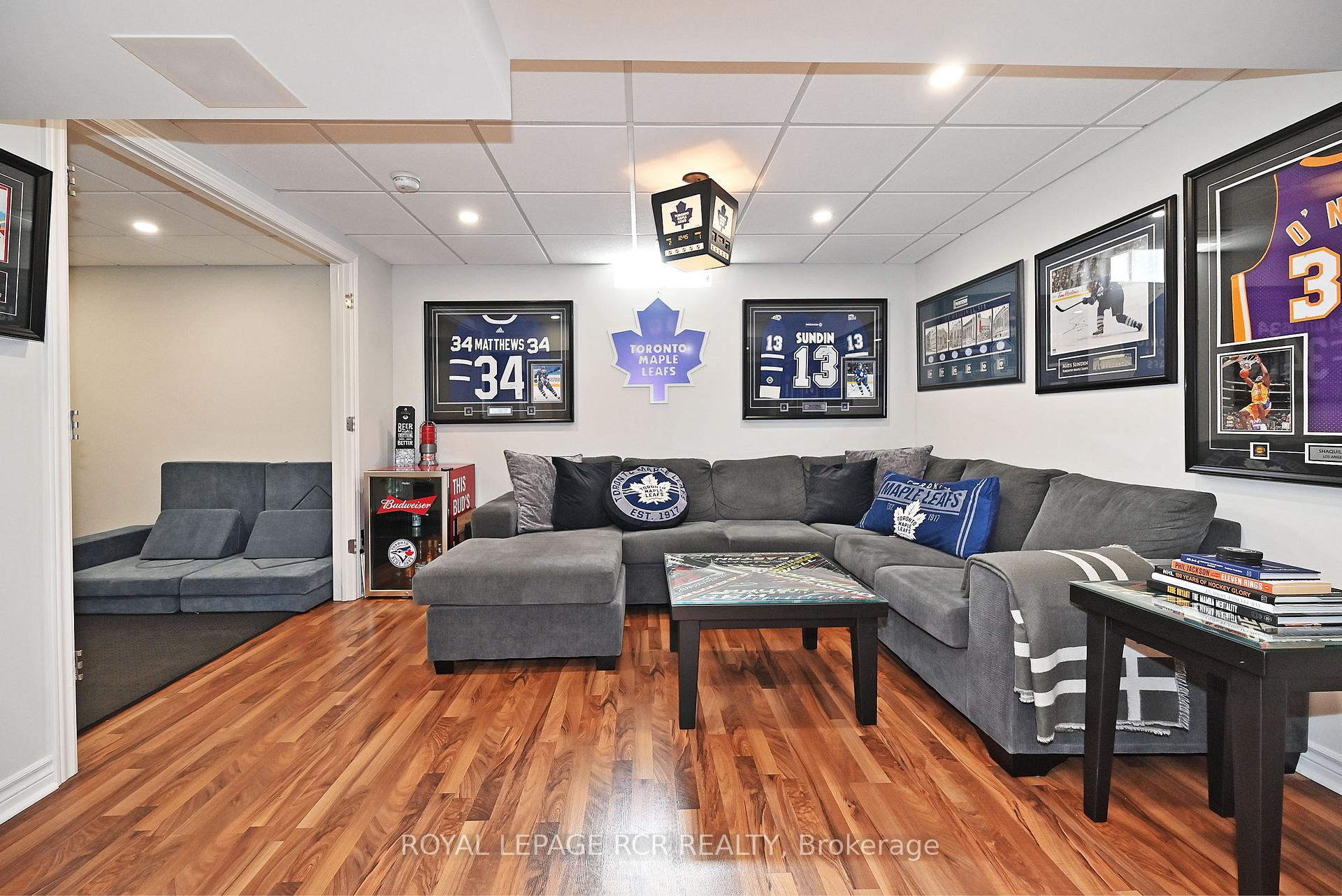 Photo 16 of 30 Jessop Avenue, King, Schomberg — HOMEH