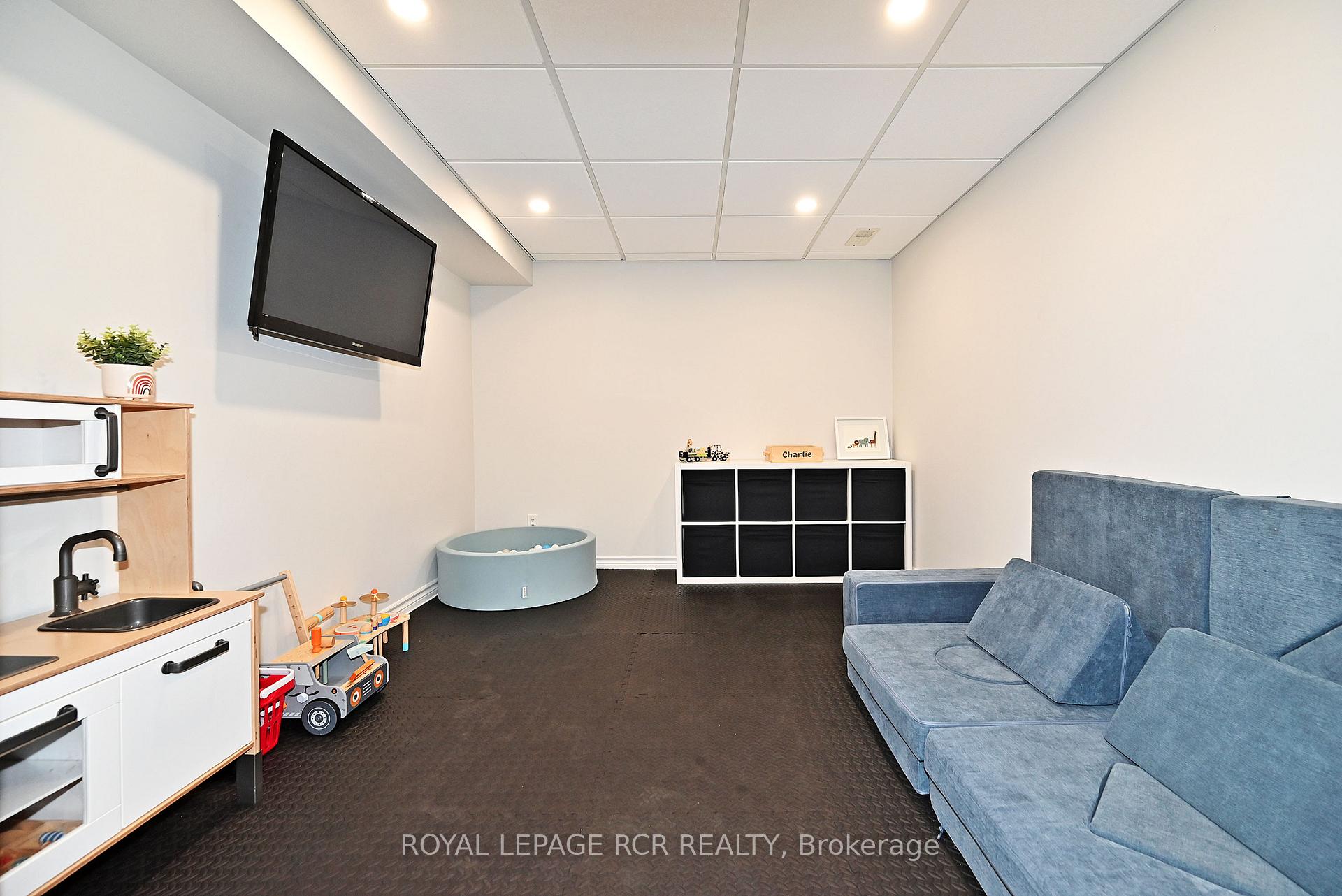 Photo 21 of 30 Jessop Avenue, King, Schomberg — HOMEH