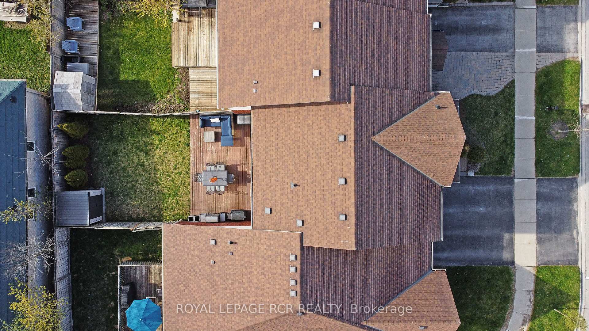 Photo 32 of 30 Jessop Avenue, King, Schomberg — HOMEH