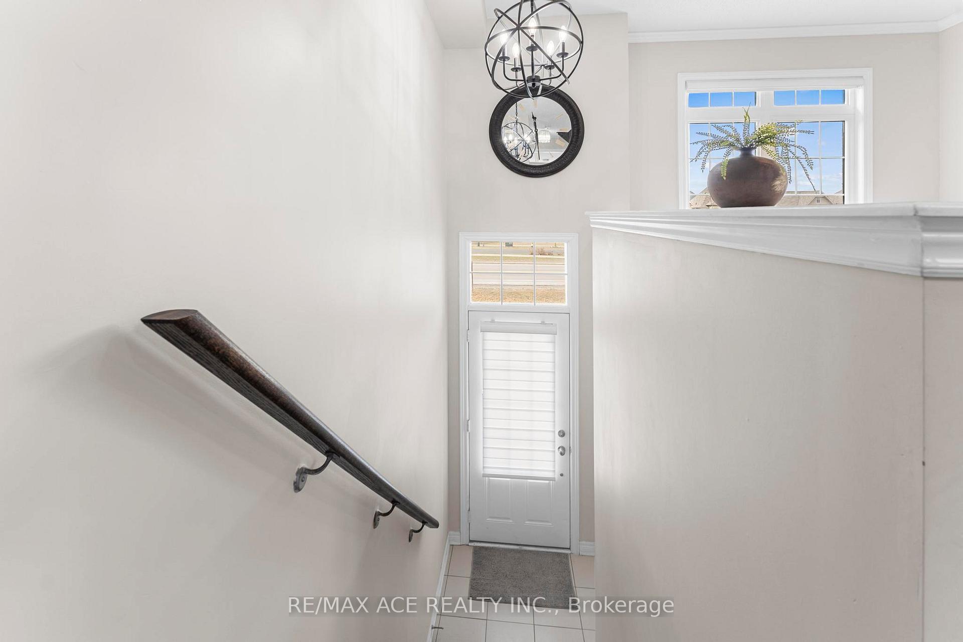 Photo 7 of 207 Dundas Way, Markham, Greensborough — HOMEH