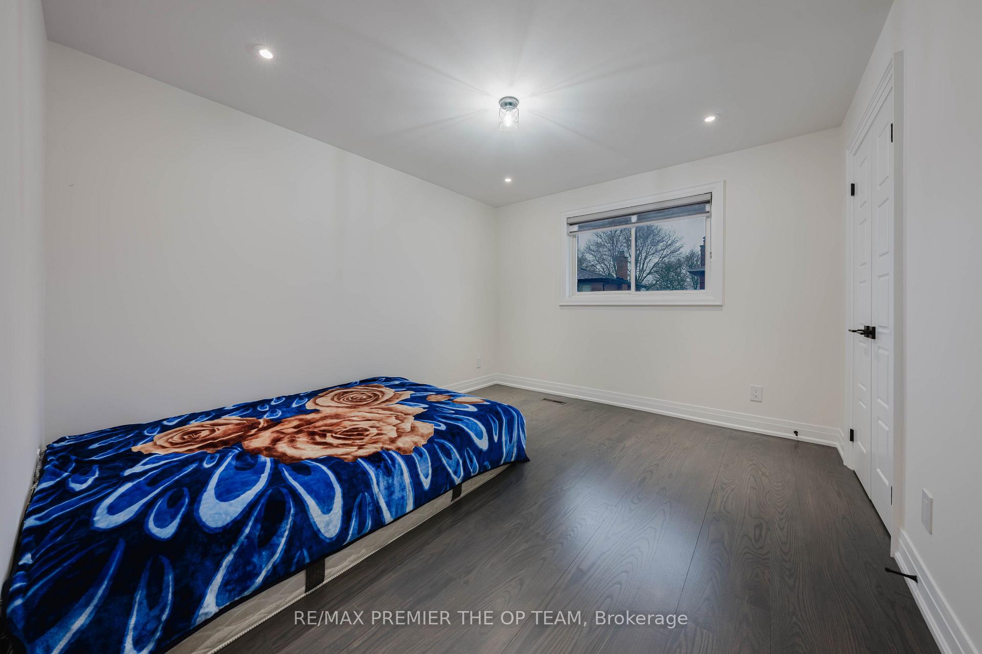 Photo 27 of 99 Benjamin Drive, Vaughan, East Woodbridge — HOMEH