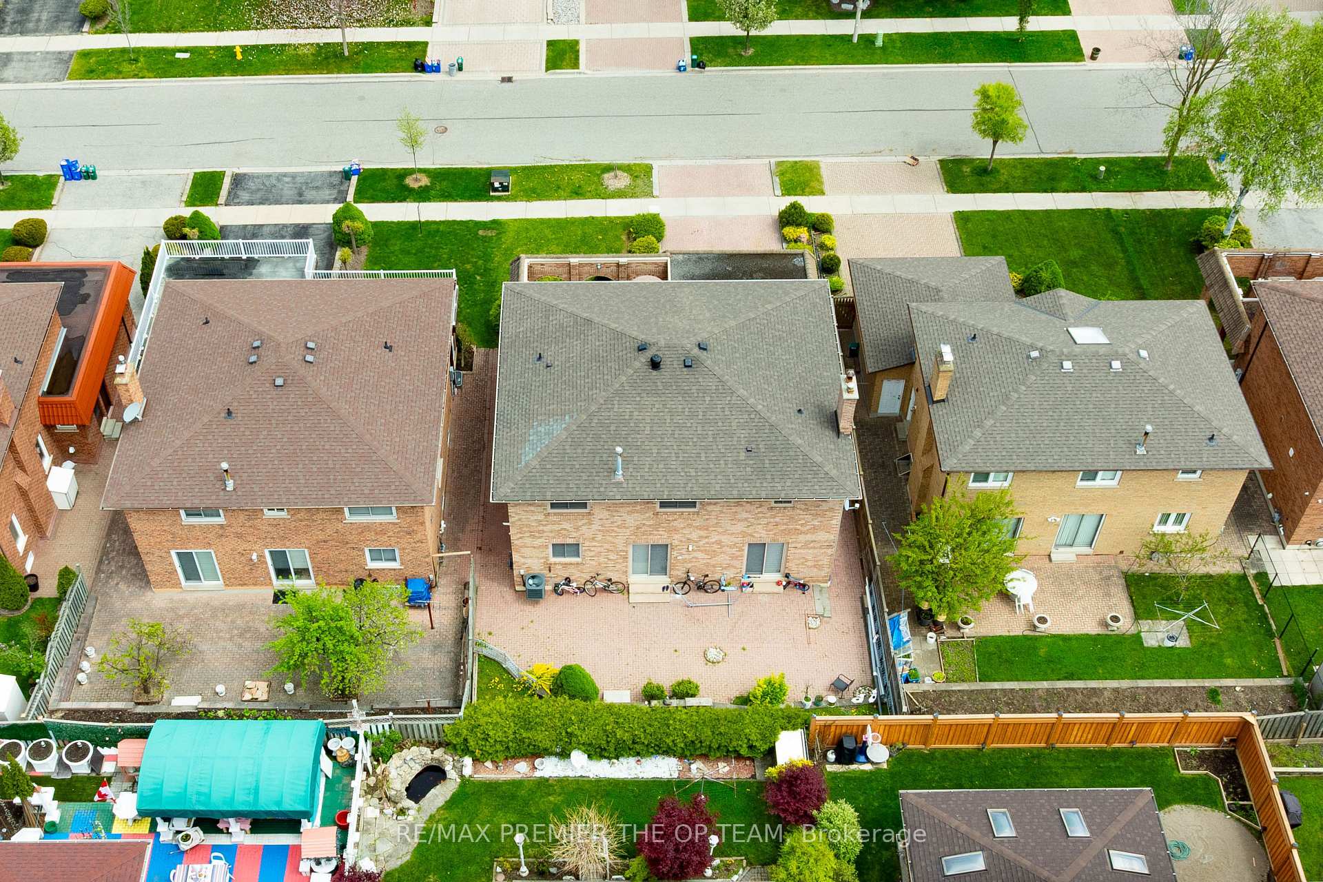 Photo 26 of 99 Benjamin Drive, Vaughan, East Woodbridge — HOMEH
