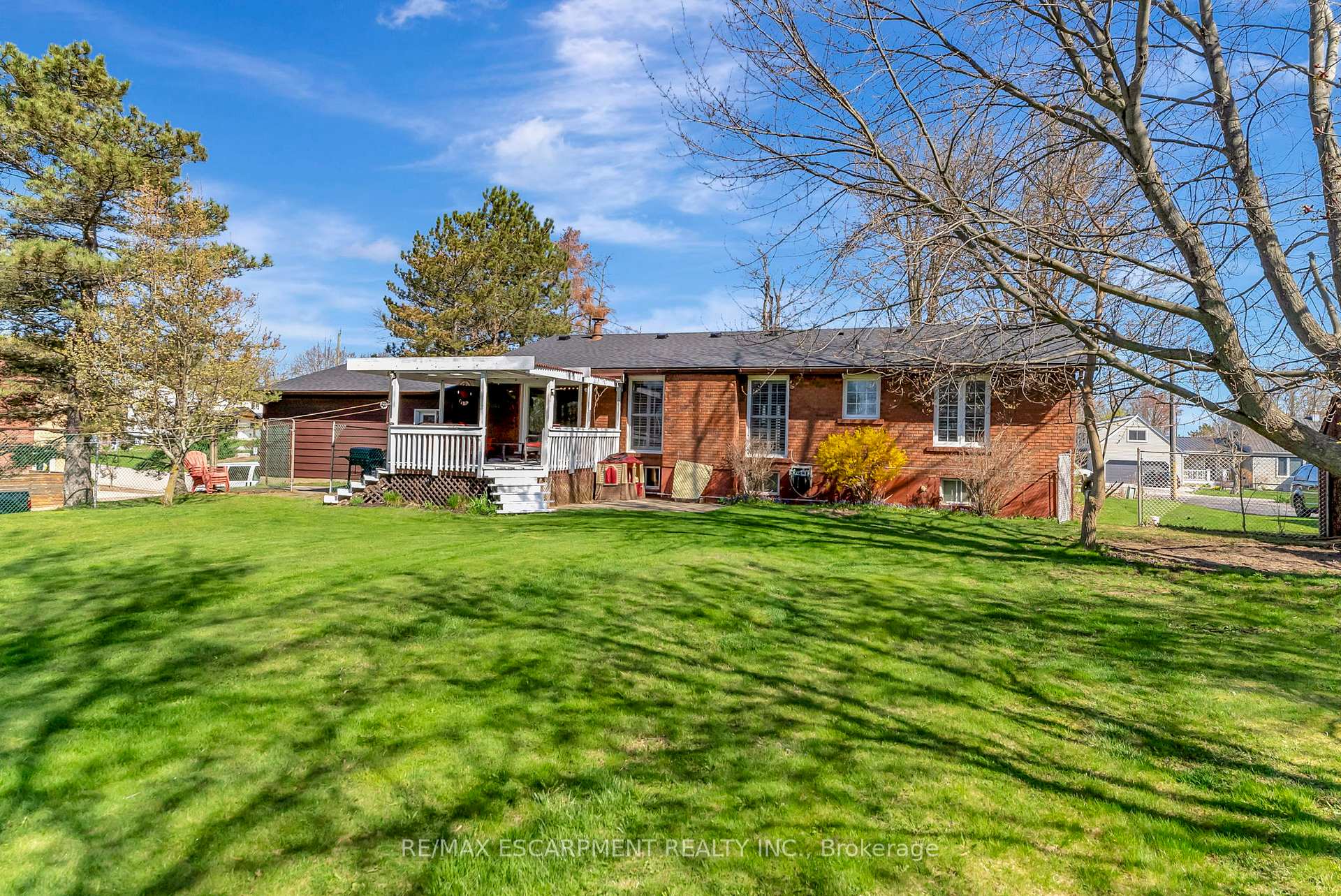 Photo 18 of 40 King Avenue, Haldimand — HOMEH