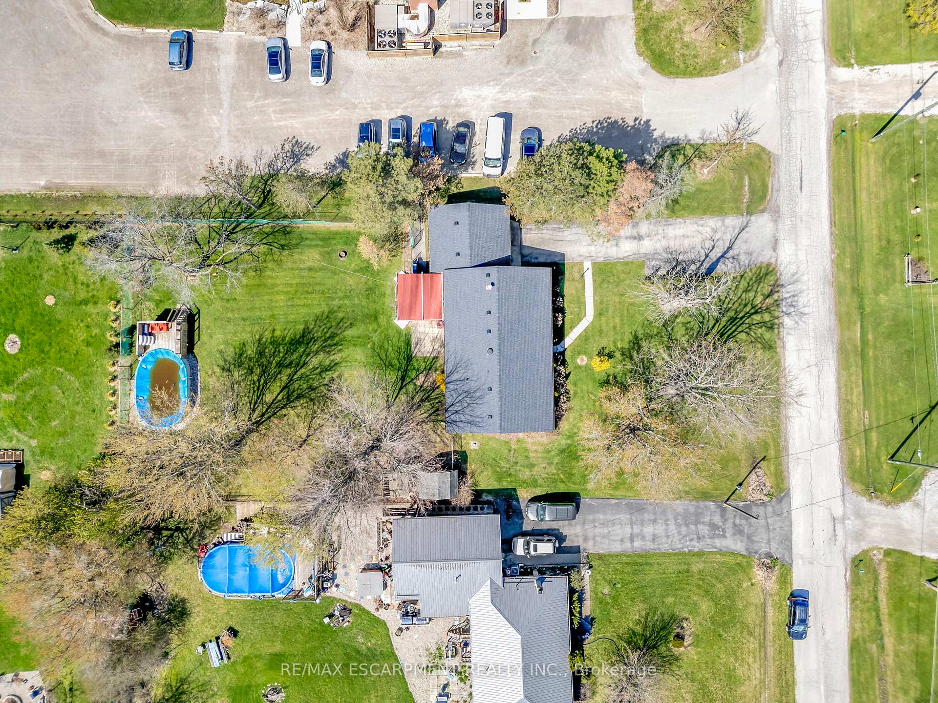 Photo 43 of 40 King Avenue, Haldimand — HOMEH