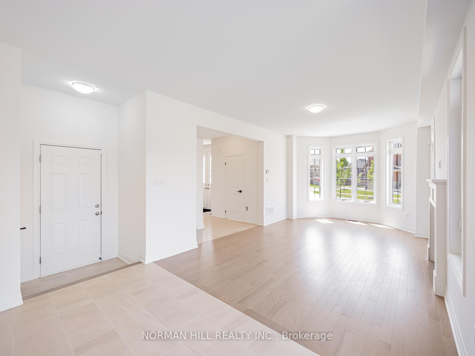 Photo 18 of 1 Lilestone Drive, Brampton, Credit Valley — HOMEH