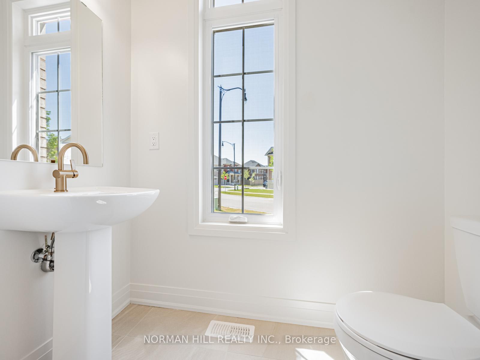 Photo 15 of 1 Lilestone Drive, Brampton, Credit Valley — HOMEH