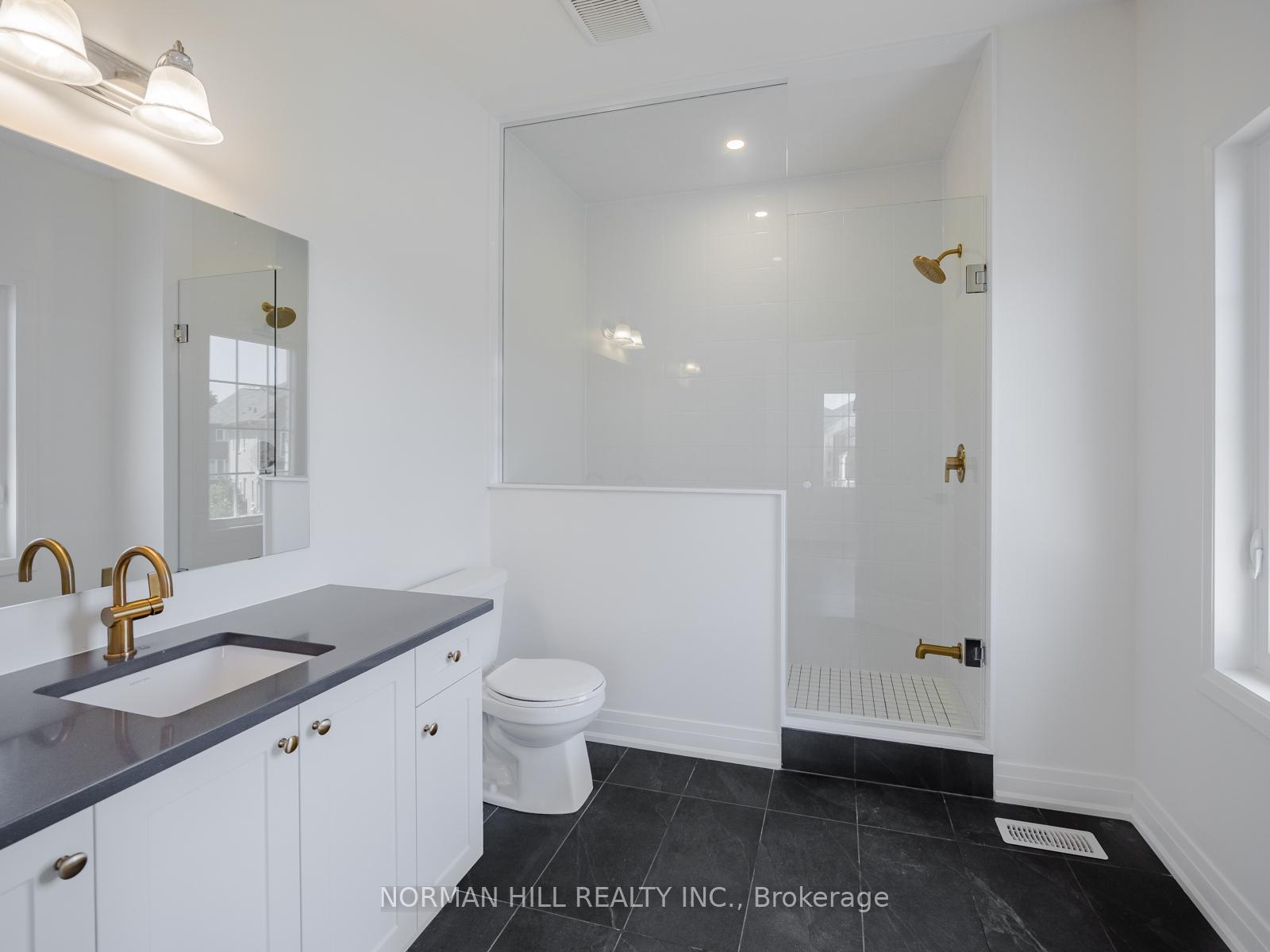 Photo 29 of 1 Lilestone Drive, Brampton, Credit Valley — HOMEH