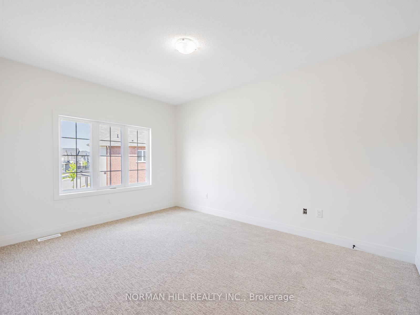 Photo 19 of 1 Lilestone Drive, Brampton, Credit Valley — HOMEH