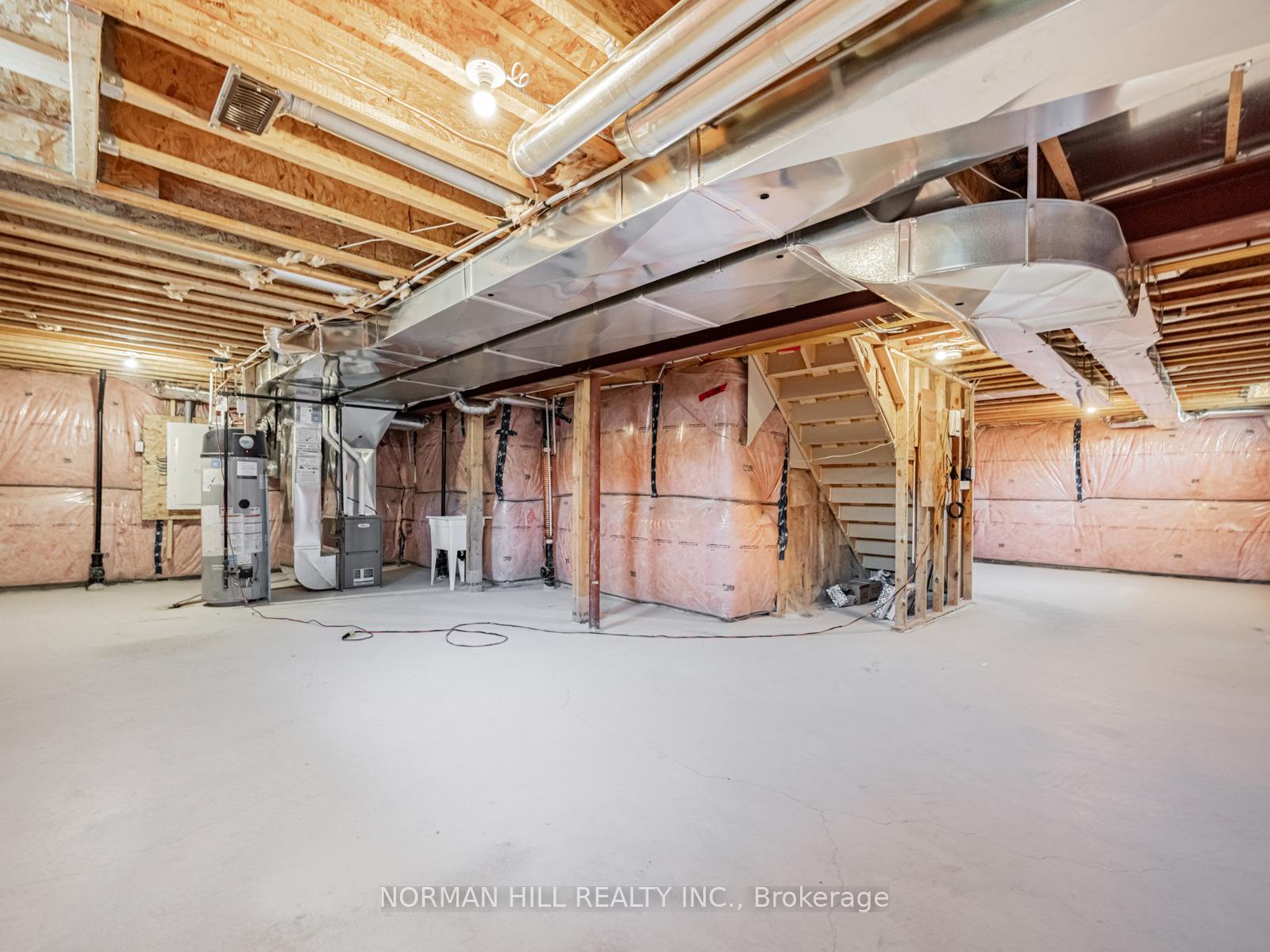 Photo 25 of 1 Lilestone Drive, Brampton, Credit Valley — HOMEH