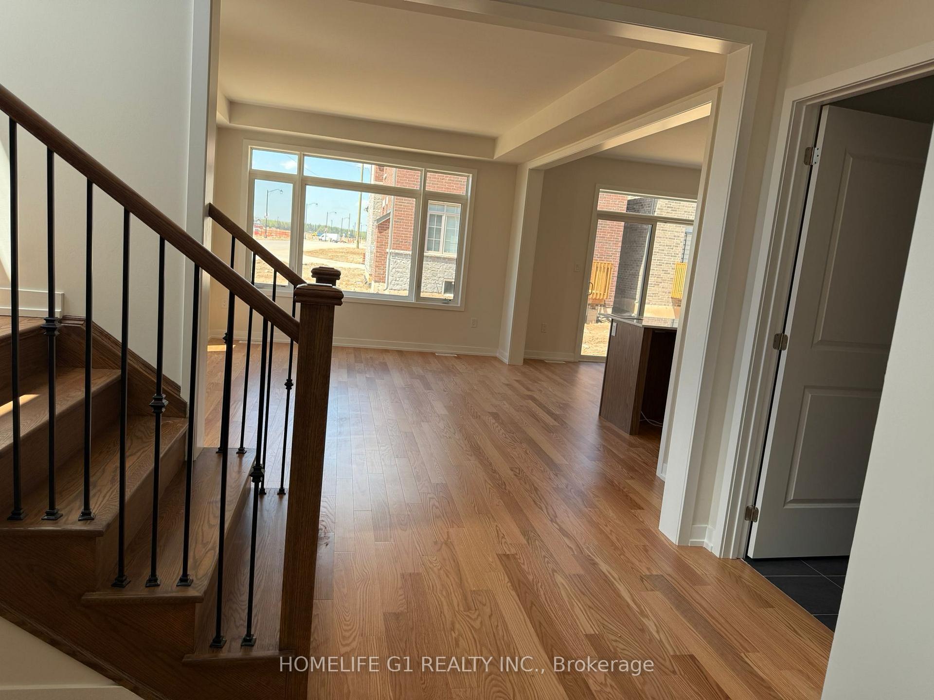 Photo 5 of 11 Stanley Leitch Drive, Cochrane, Erin — HOMEH