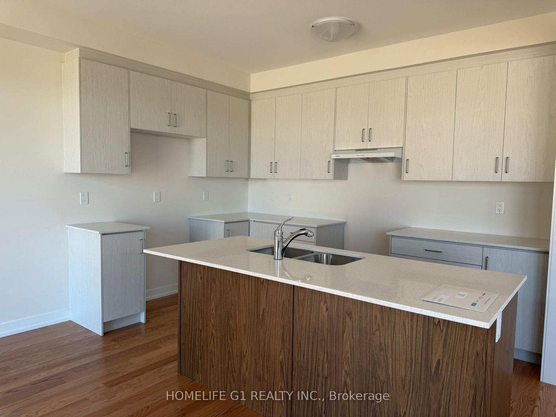 Photo 18 of 11 Stanley Leitch Drive, Cochrane, Erin — HOMEH