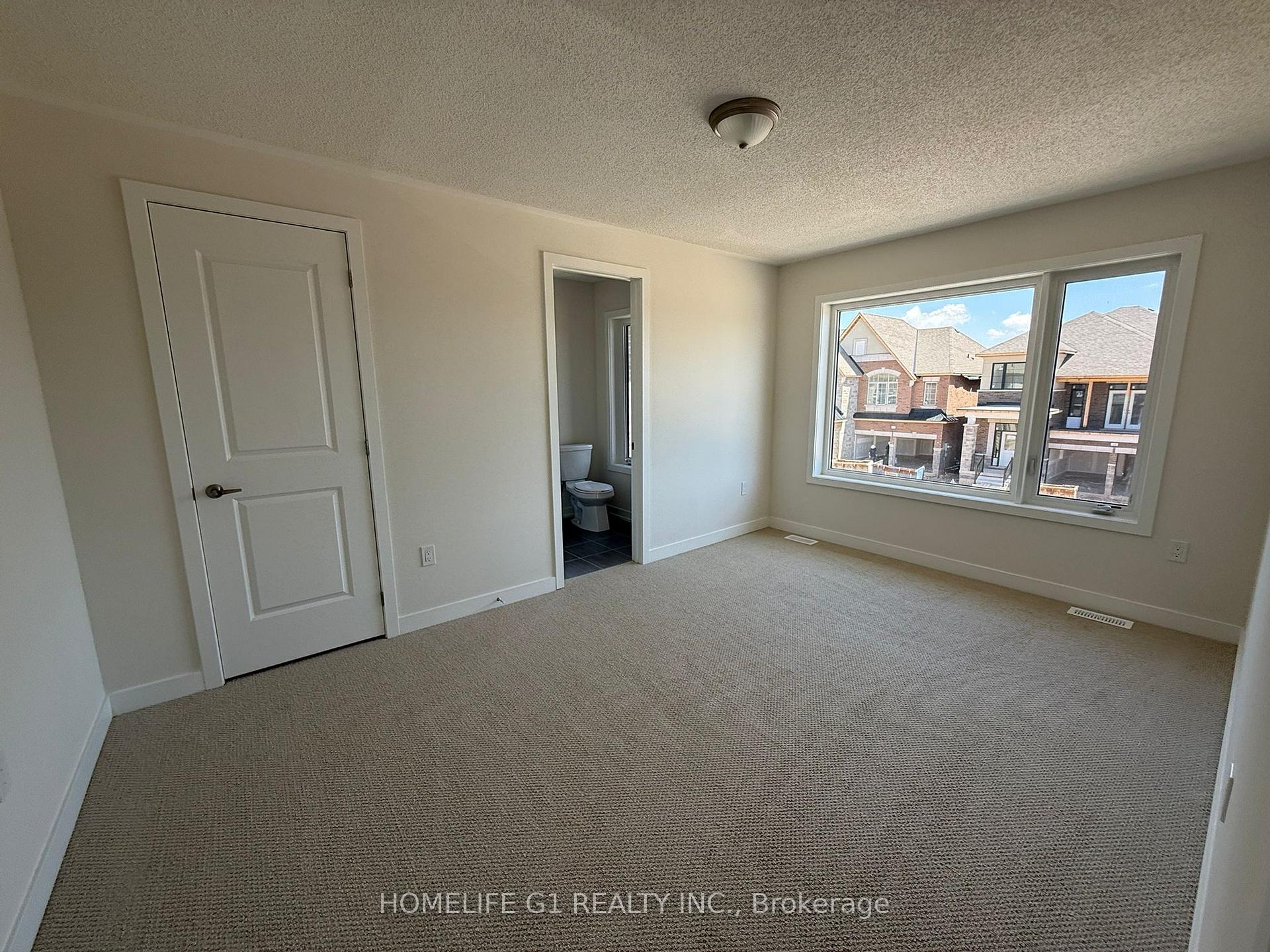 Photo 25 of 11 Stanley Leitch Drive, Cochrane, Erin — HOMEH