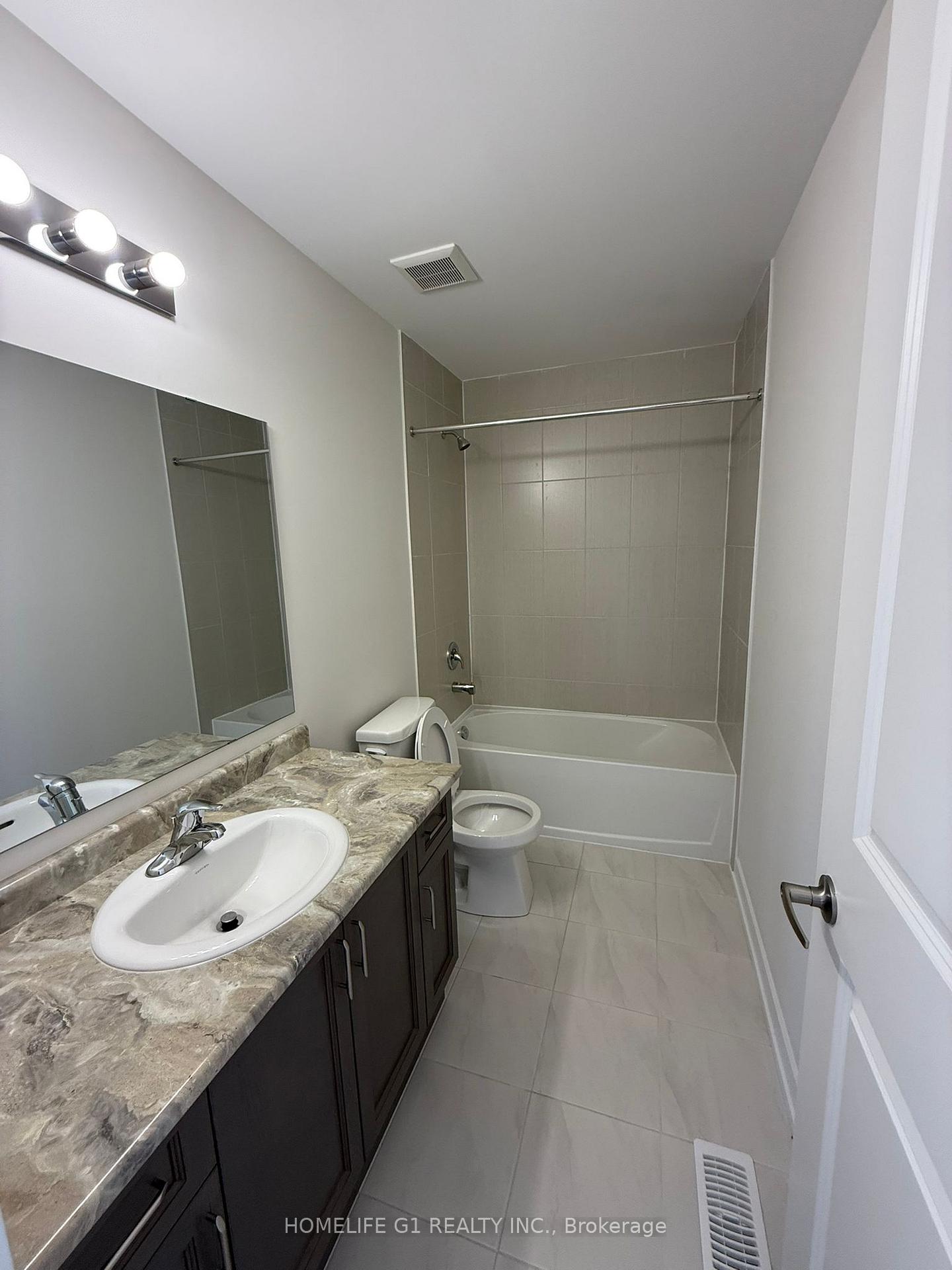 Photo 19 of 11 Stanley Leitch Drive, Cochrane, Erin — HOMEH