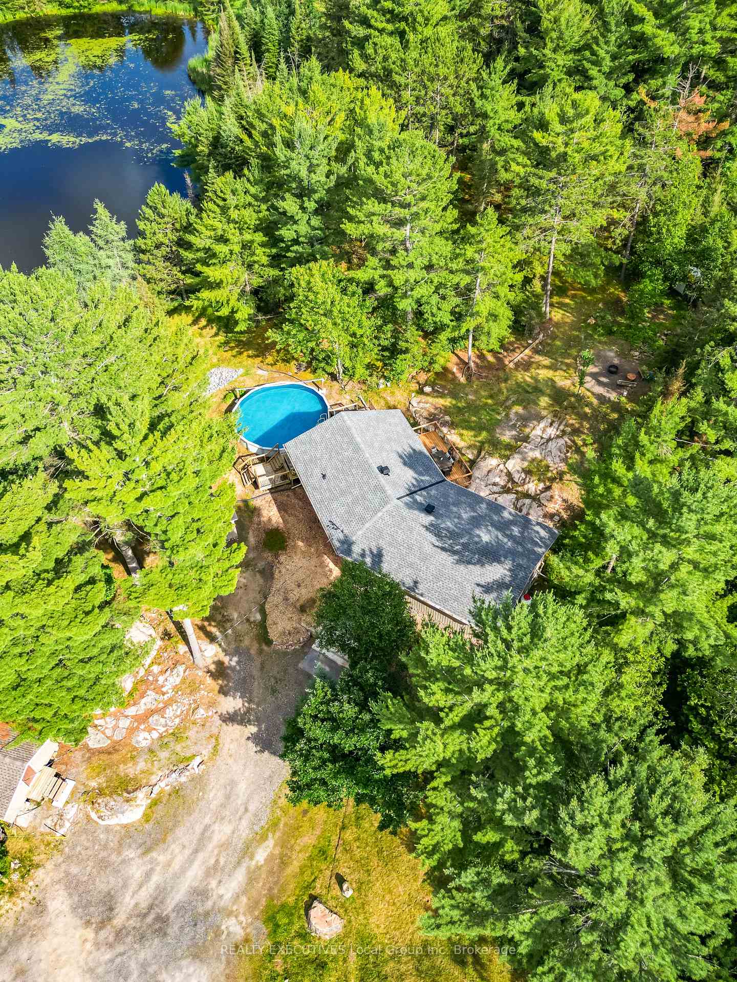 Photo 4 of 520 Riverbend Road, North Bay, Ferris — HOMEH