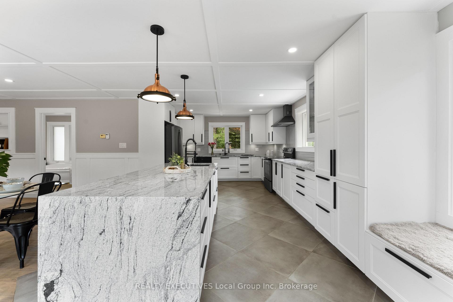 Photo 17 of 520 Riverbend Road, North Bay, Ferris — HOMEH
