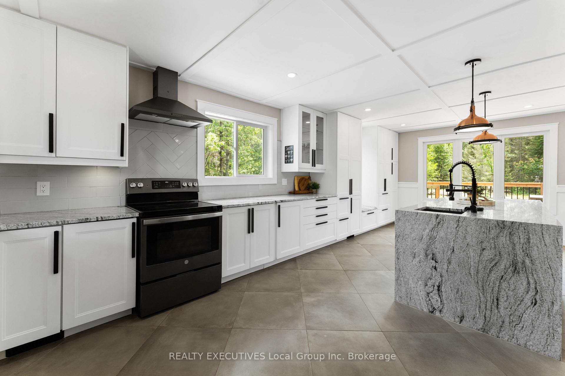 Photo 13 of 520 Riverbend Road, North Bay, Ferris — HOMEH