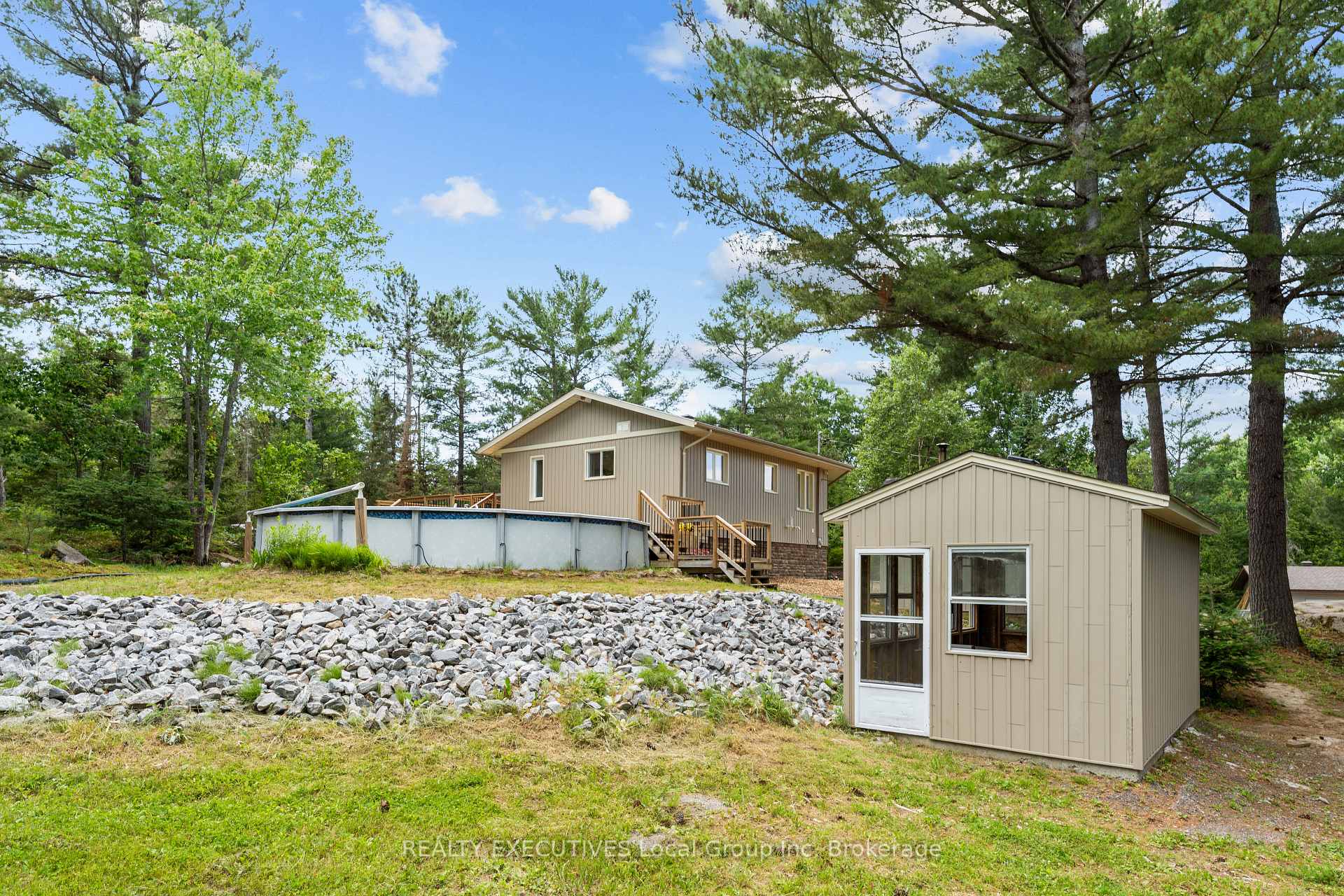 Photo 28 of 520 Riverbend Road, North Bay, Ferris — HOMEH