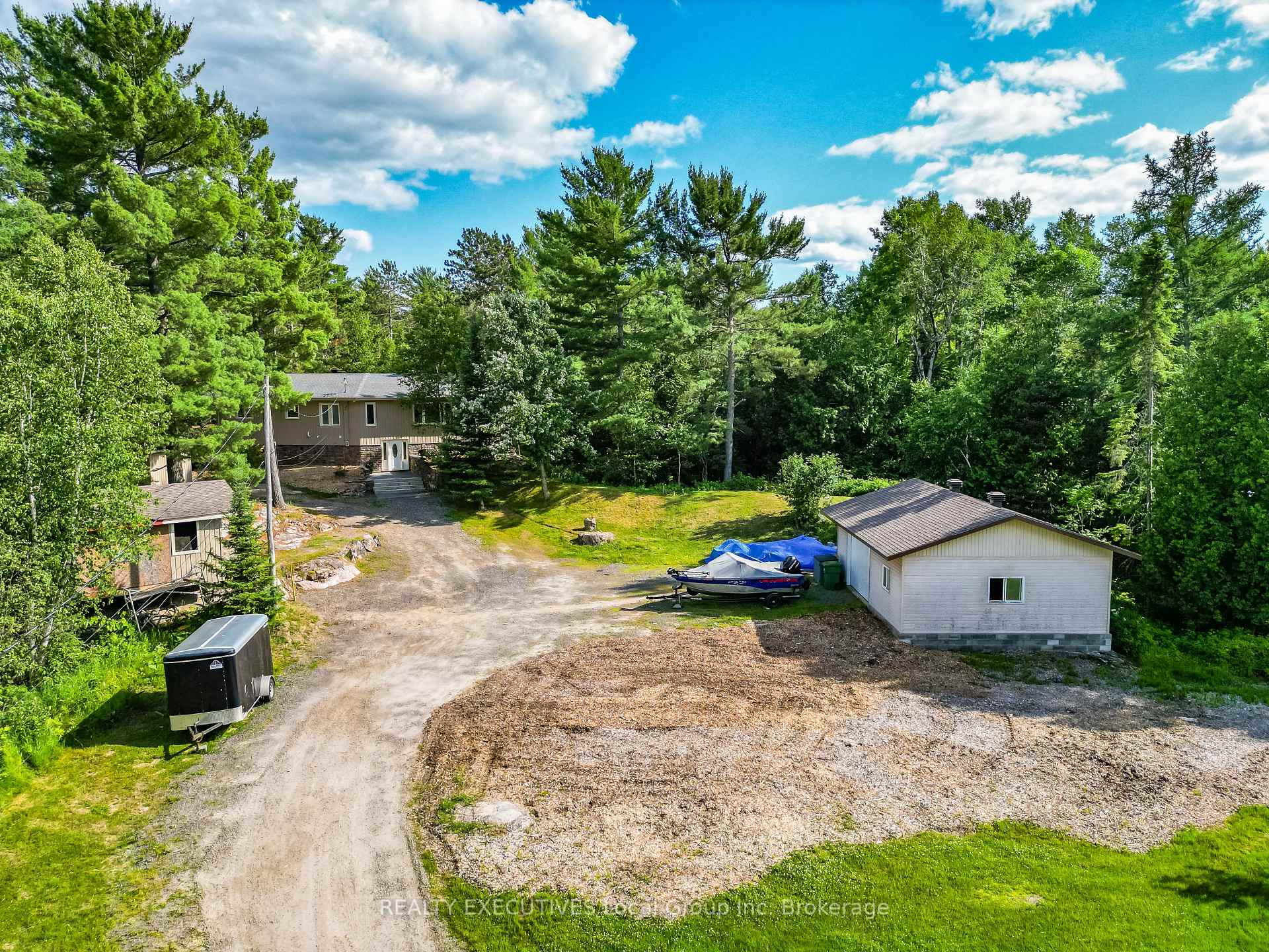 Photo 35 of 520 Riverbend Road, North Bay, Ferris — HOMEH