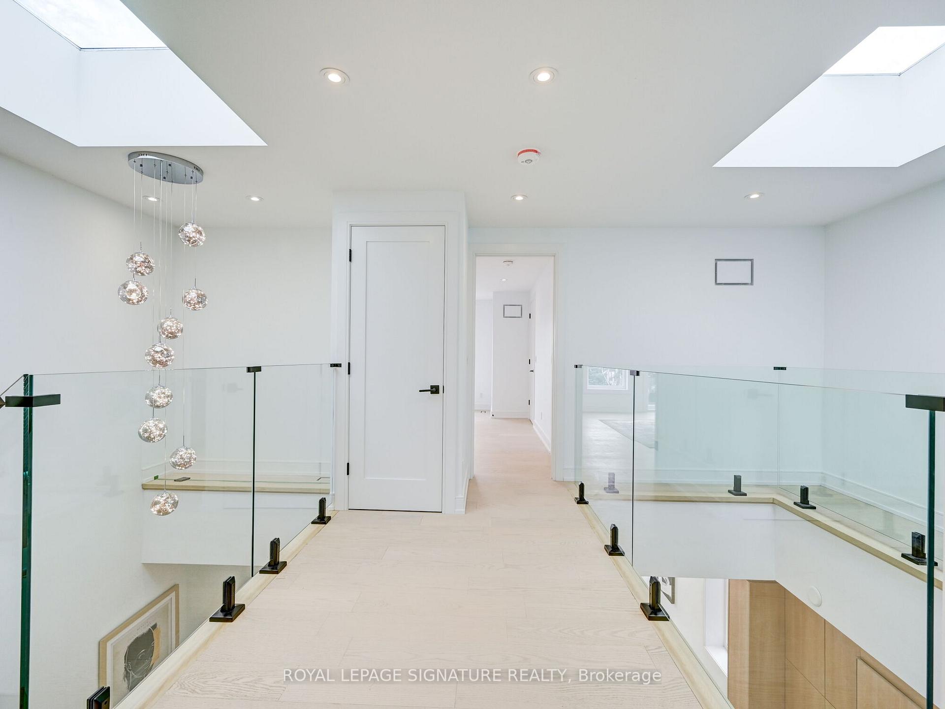 Photo 19 of 376 O'Connor Drive, Toronto, East York — HOMEH
