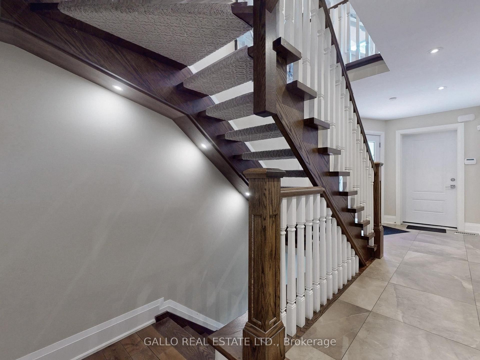Photo 17 of 45 Timbermill Crescent, Markham, Raymerville — HOMEH
