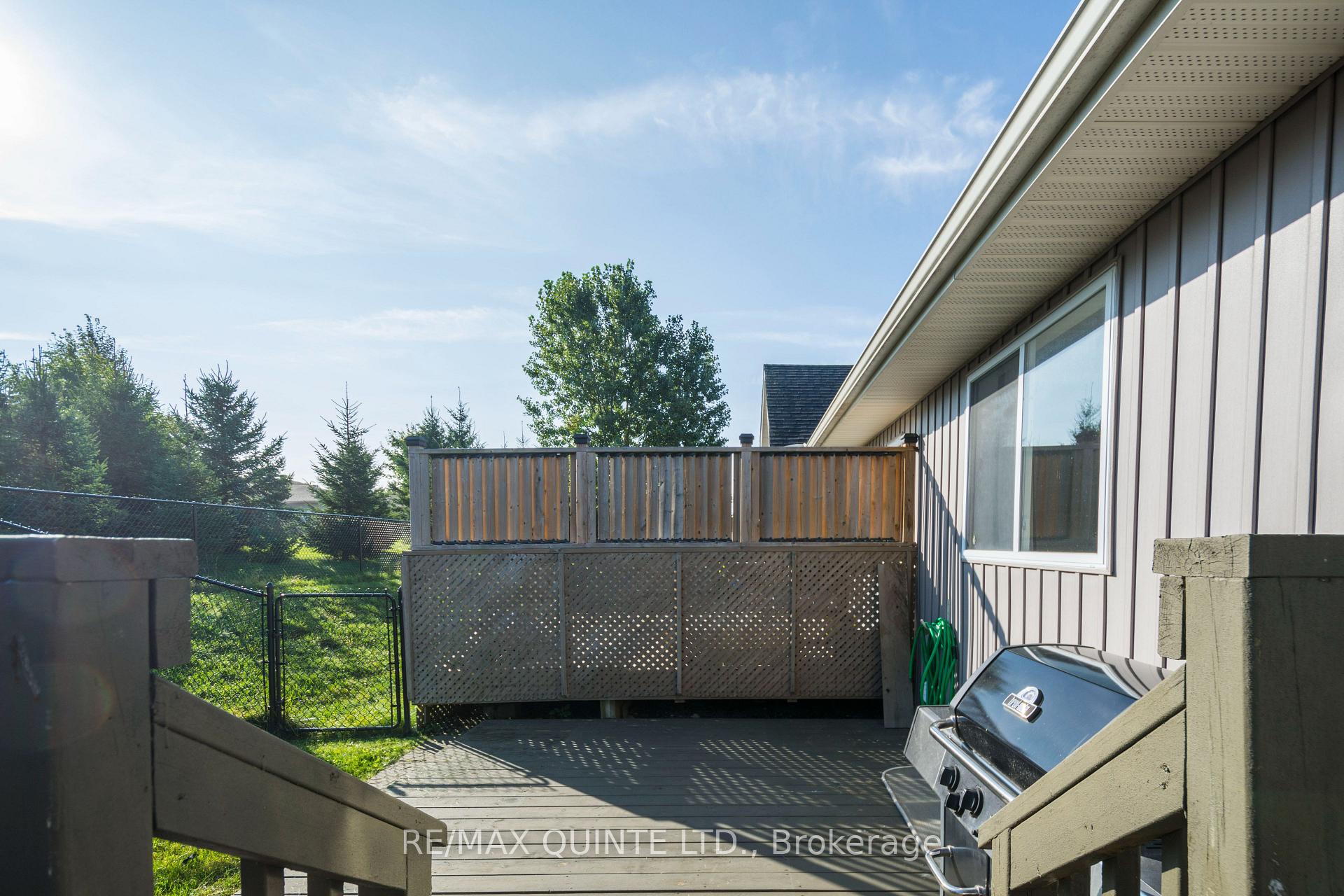 Photo 24 of 29 Glenview Crescent, Belleville, Belleville Ward — HOMEH