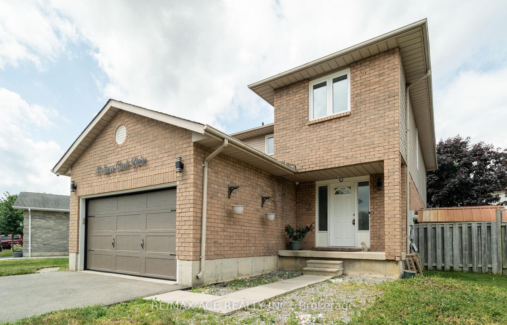 Photo 2 of 50 Soper Creek Drive, Clarington, Bowmanville — HOMEH