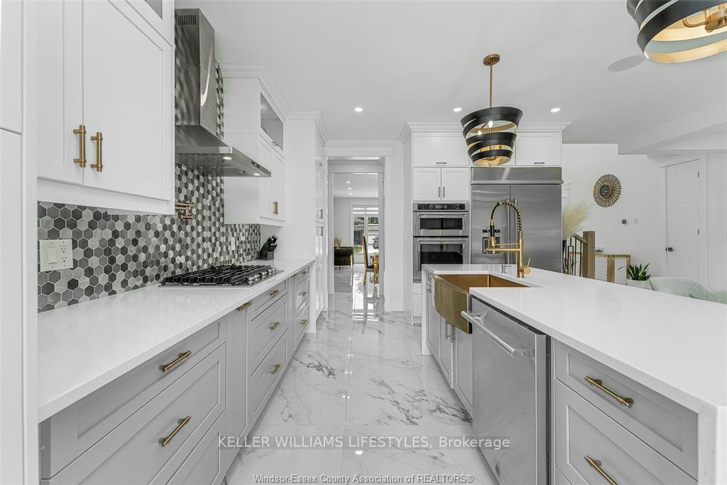 Photo 15 of 1780 Stanton Avenue S, LaSalle — HOMEH