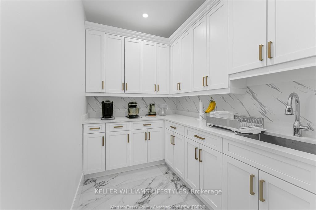Photo 8 of 1780 Stanton Avenue S, LaSalle — HOMEH