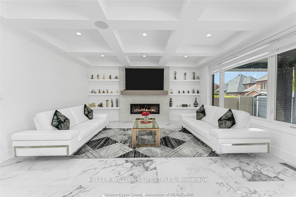 Photo 16 of 1780 Stanton Avenue S, LaSalle — HOMEH
