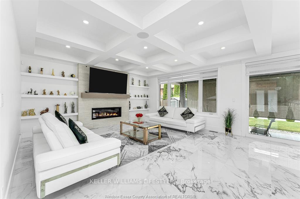 Photo 14 of 1780 Stanton Avenue S, LaSalle — HOMEH