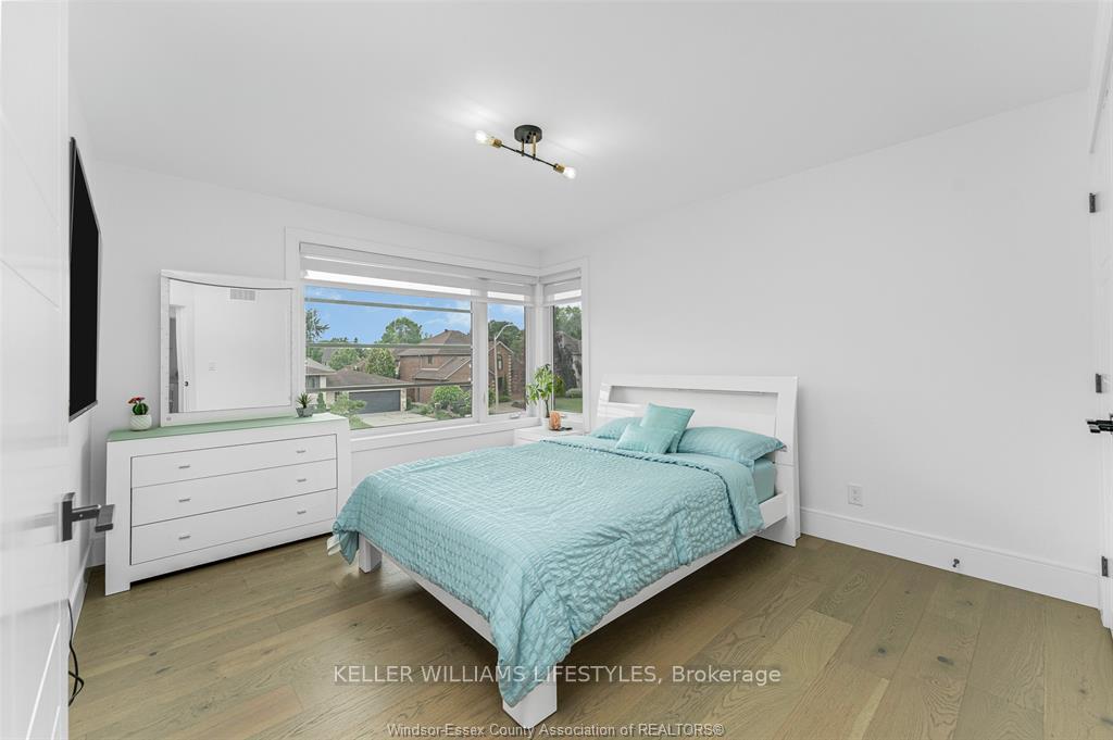 Photo 22 of 1780 Stanton Avenue S, LaSalle — HOMEH