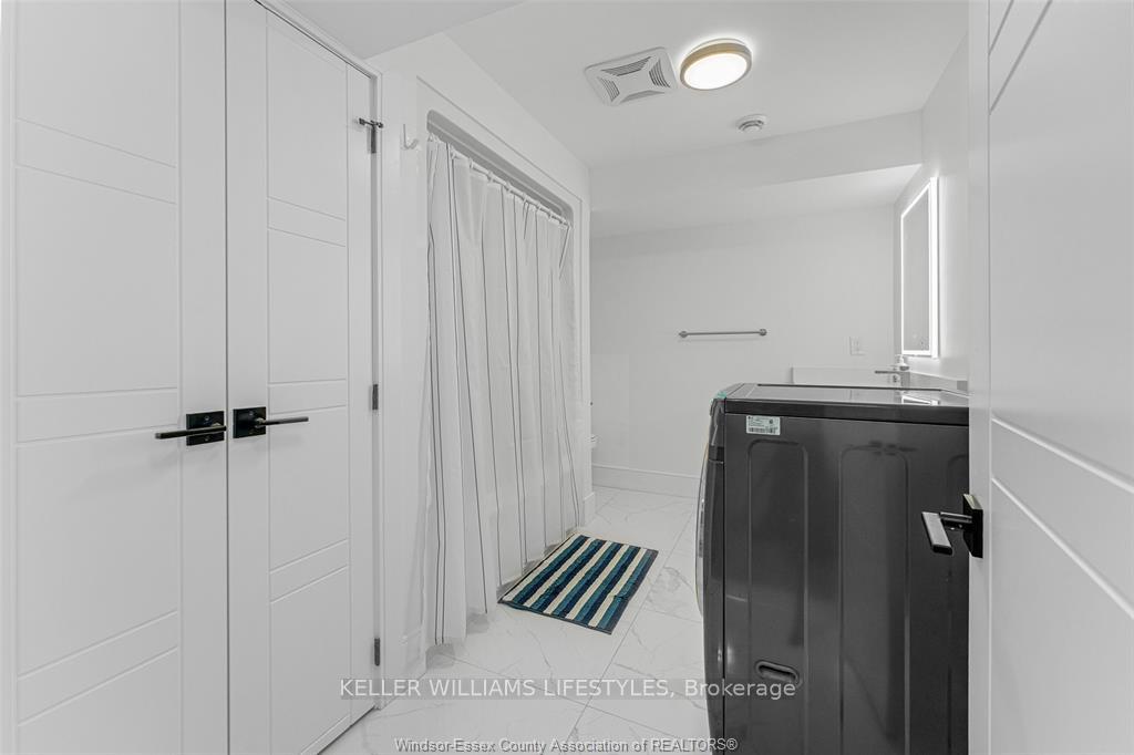 Photo 27 of 1780 Stanton Avenue S, LaSalle — HOMEH