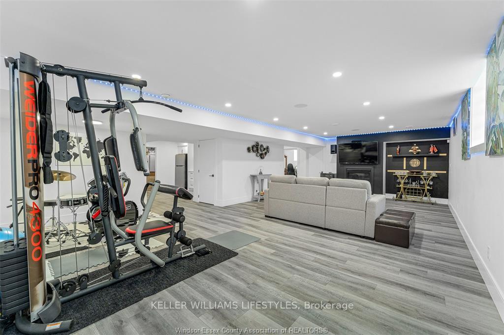 Photo 41 of 1780 Stanton Avenue S, LaSalle — HOMEH