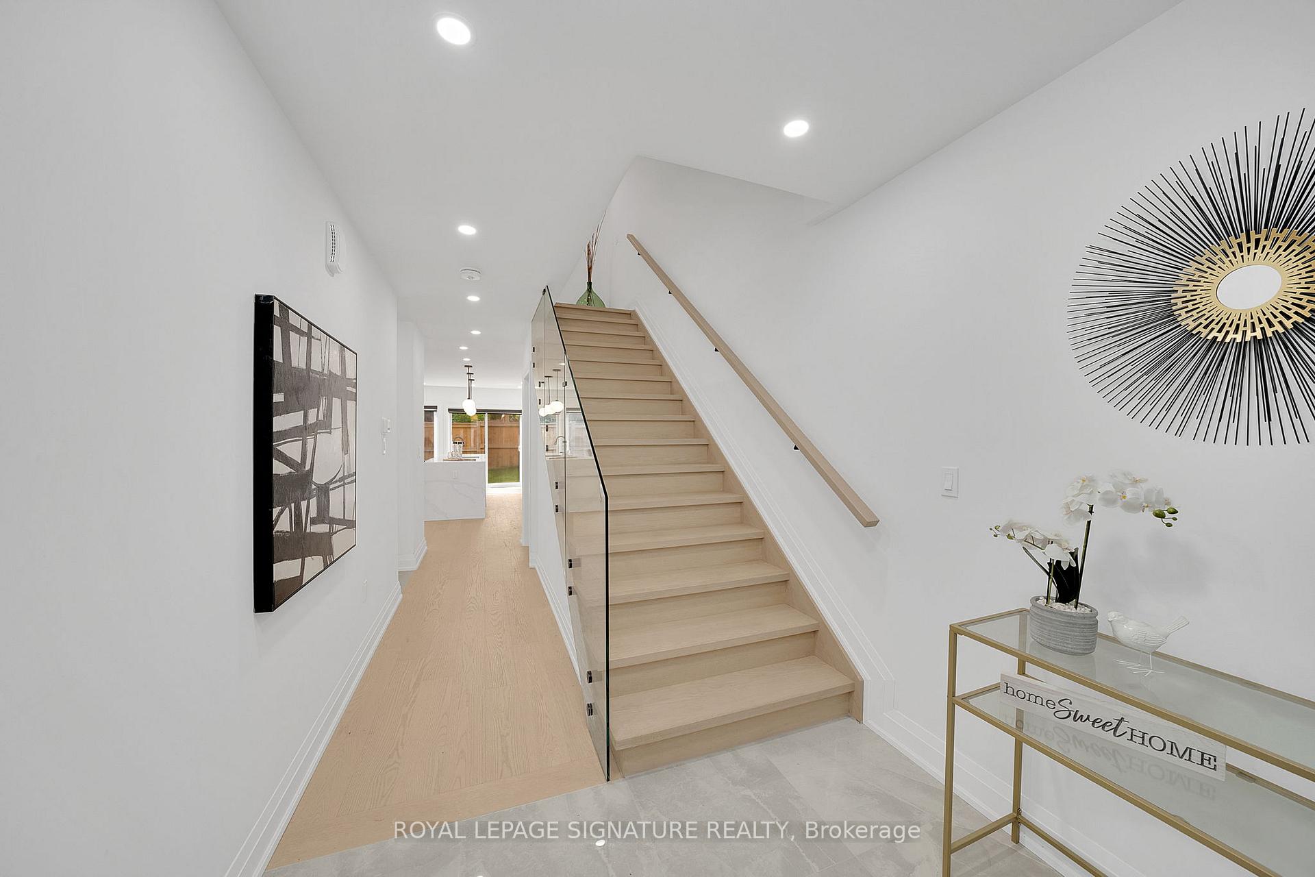 Photo 5 of 1240A Bayview Street, Pickering, Bay Ridges — HOMEH