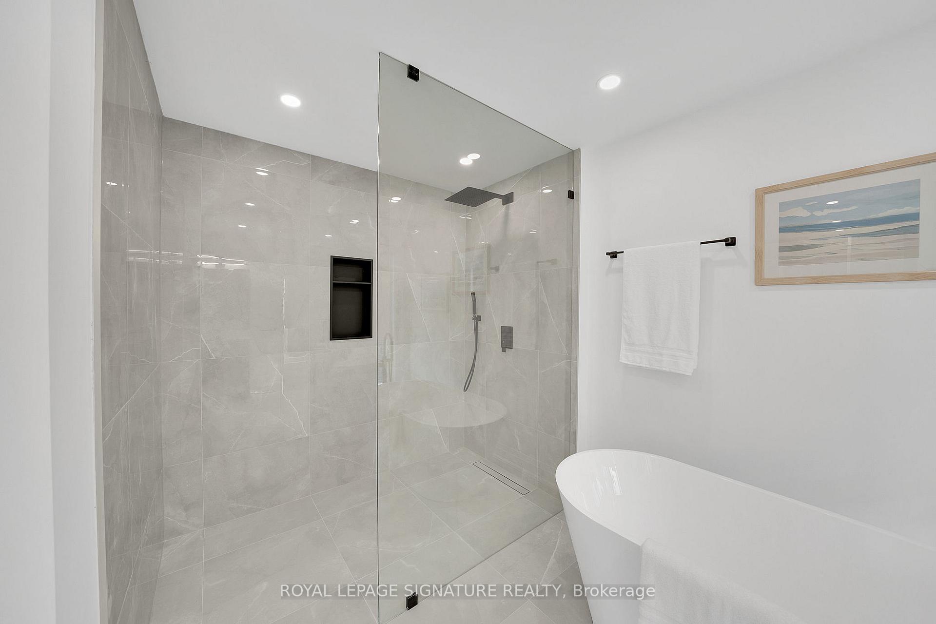 Photo 19 of 1240A Bayview Street, Pickering, Bay Ridges — HOMEH