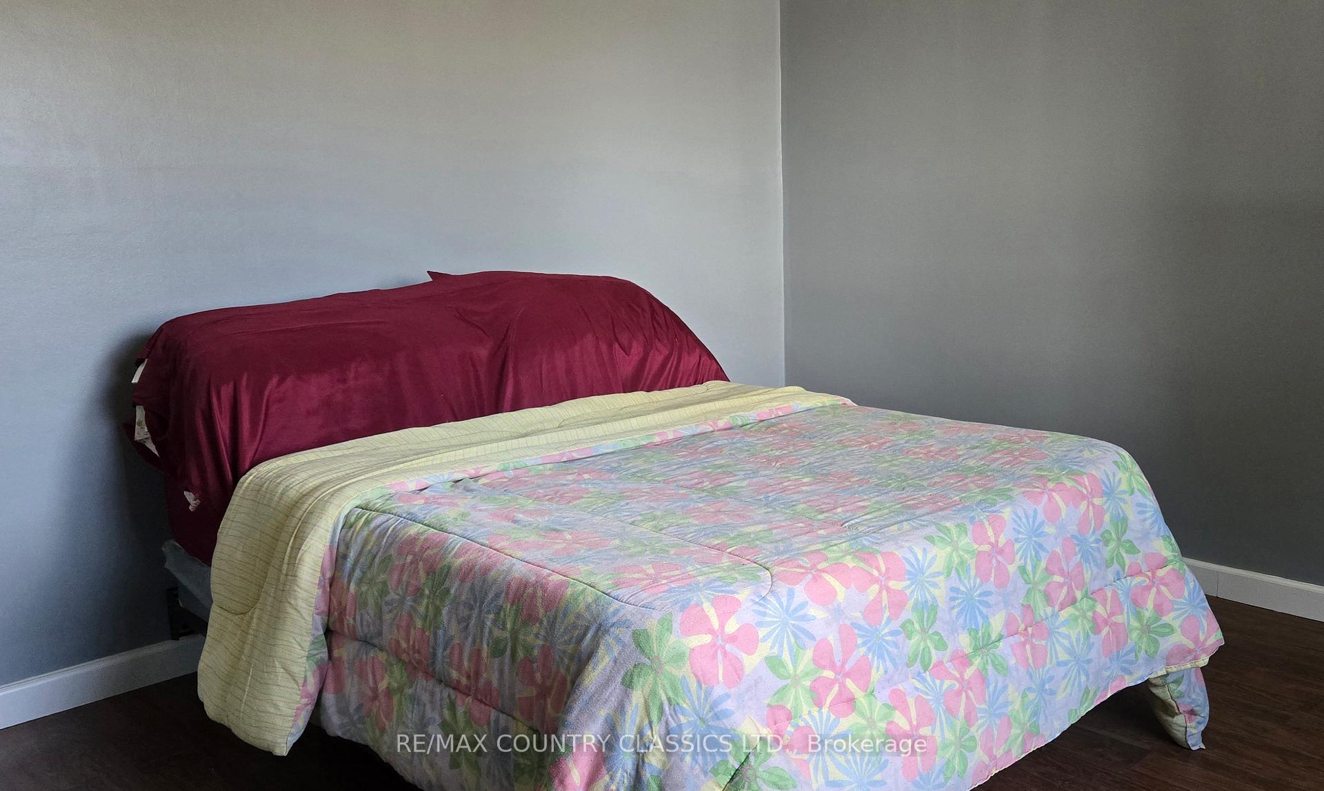 Photo 9 of 4 Hemlock Street, Highlands East, Bicroft Ward — HOMEH