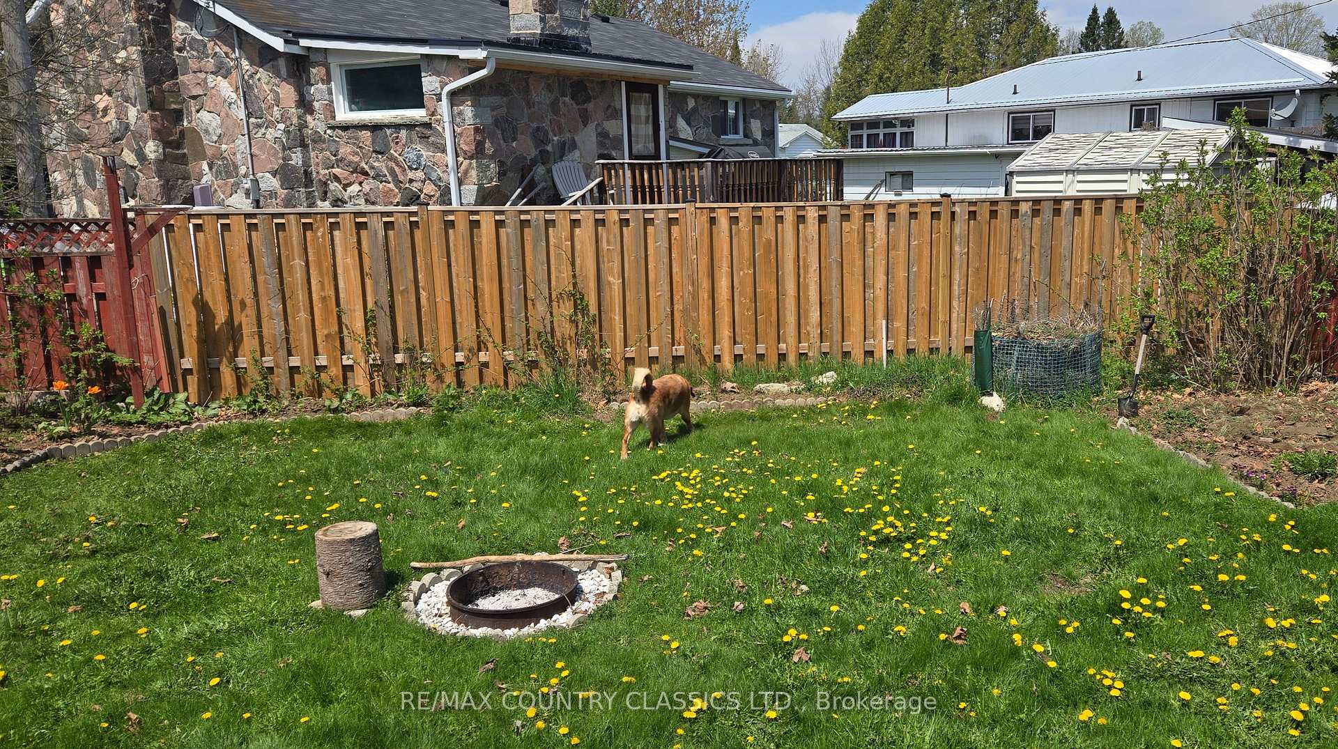 Photo 13 of 4 Hemlock Street, Highlands East, Bicroft Ward — HOMEH