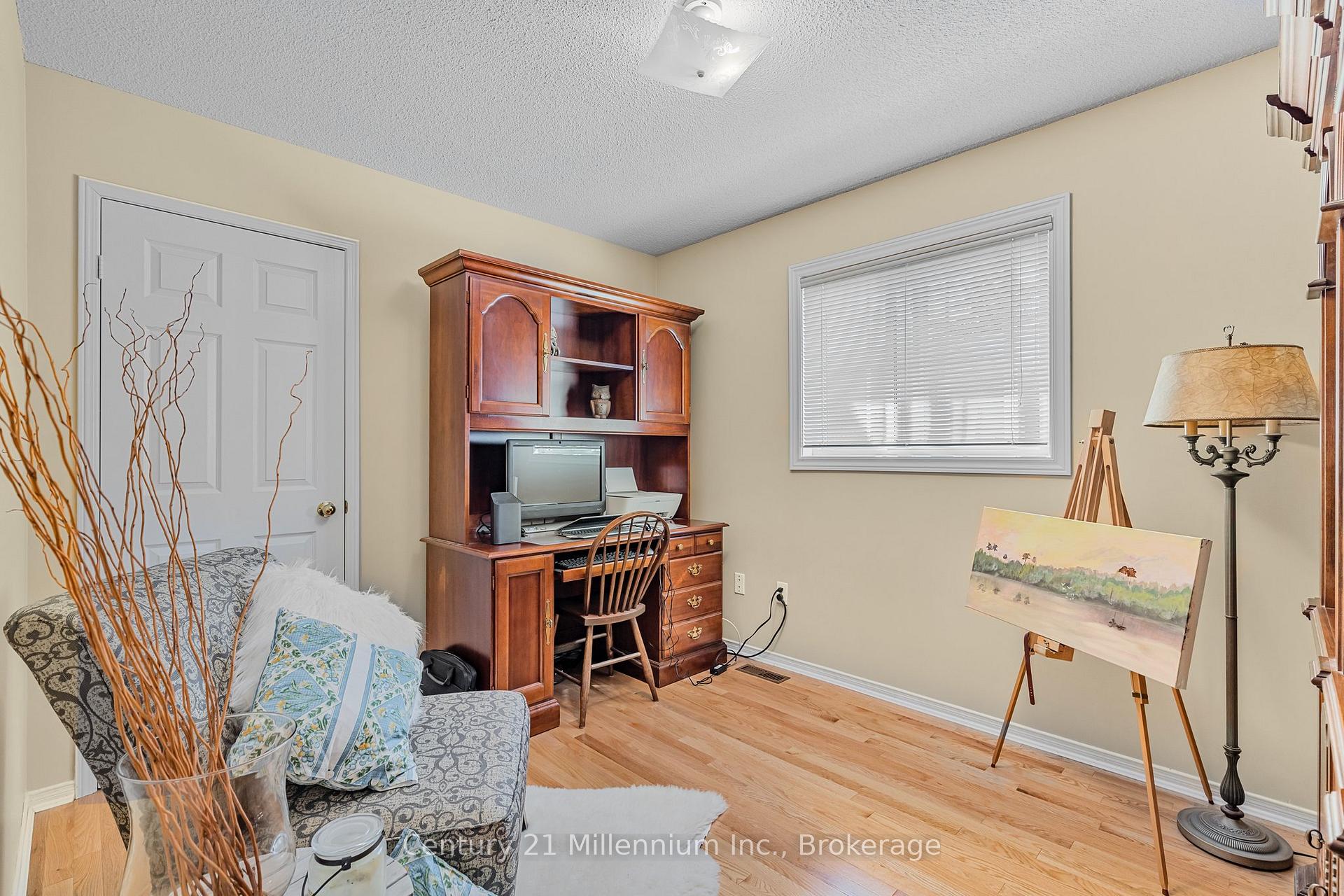 Photo 23 of 360 Cundles Road W, Barrie, Northwest — HOMEH