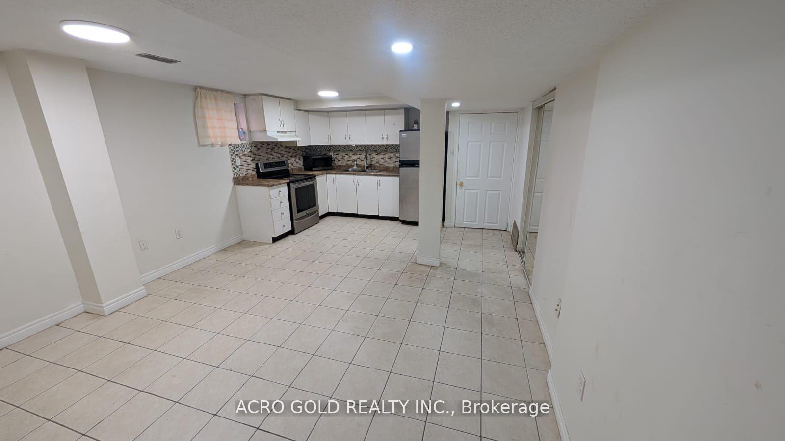 Photo 1 of Unit 1, 100 Major William Sharpe Drive W, Brampton, Northwood Park — HOMEH