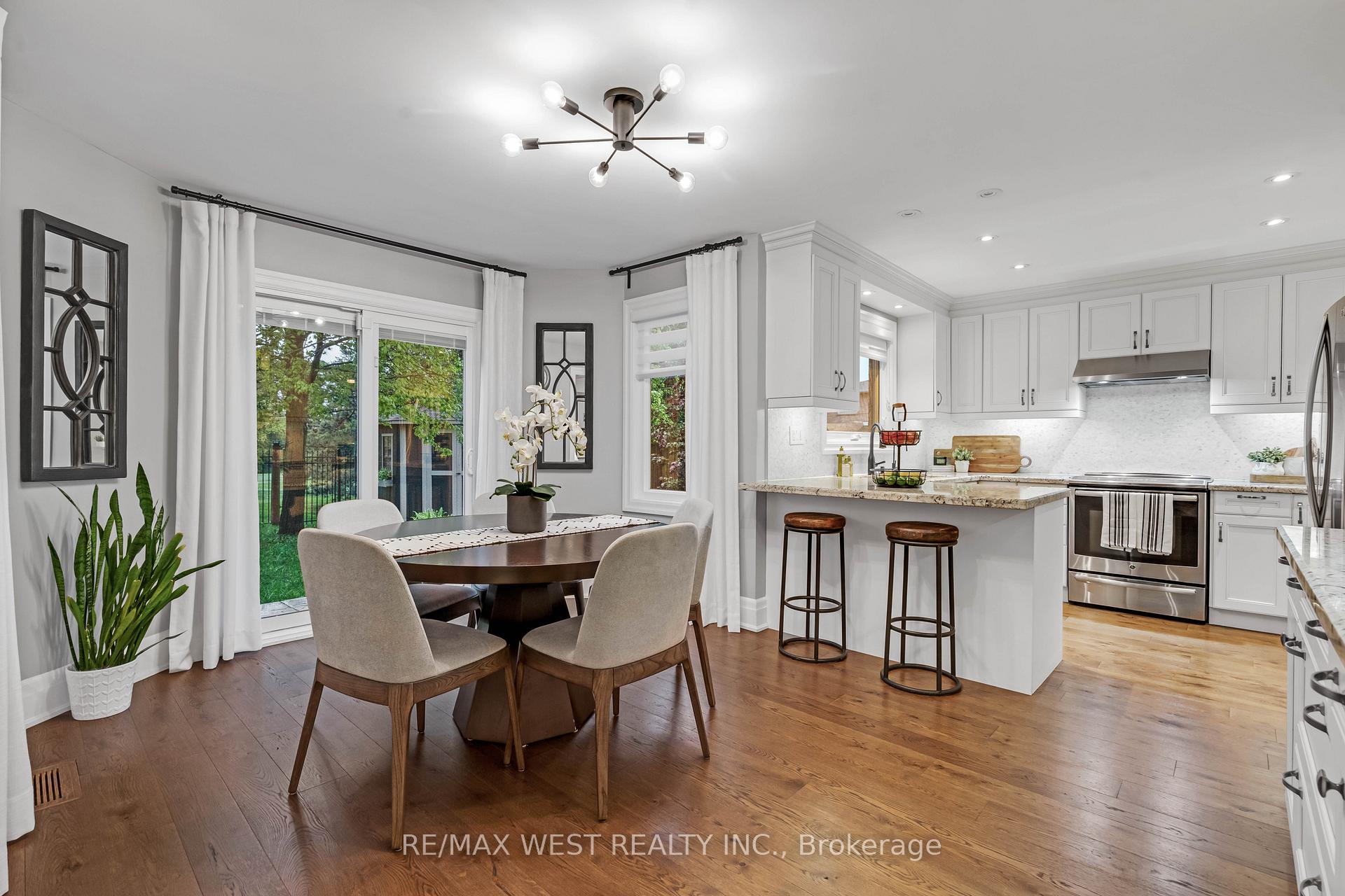 Photo 12 of 29 Sir Lancelot Court, Caledon, Bolton East — HOMEH