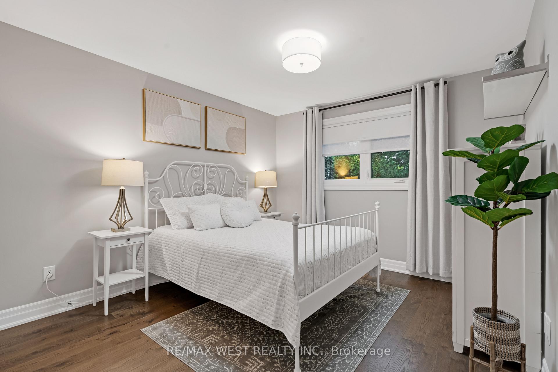 Photo 27 of 29 Sir Lancelot Court, Caledon, Bolton East — HOMEH