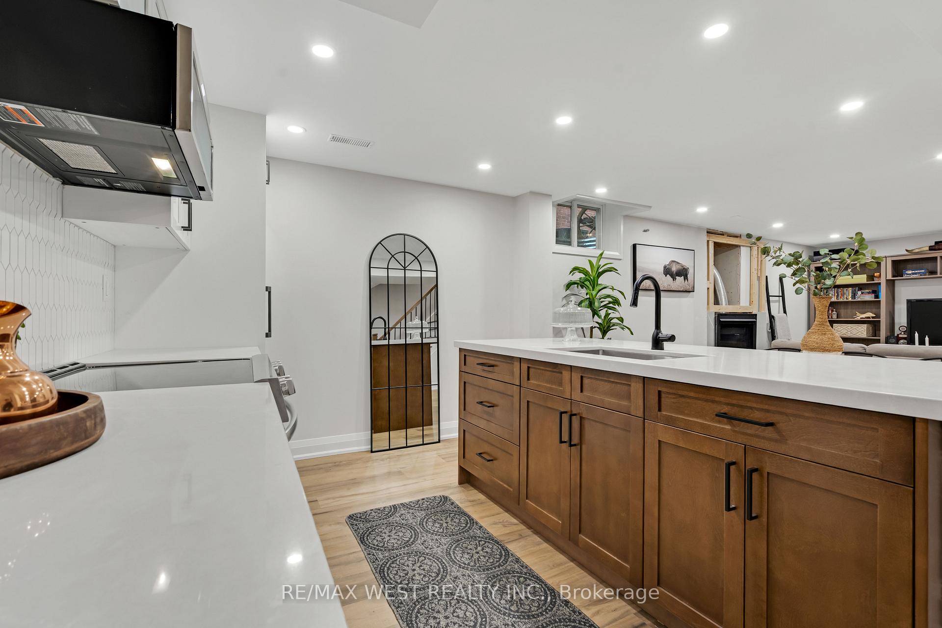 Photo 46 of 29 Sir Lancelot Court, Caledon, Bolton East — HOMEH