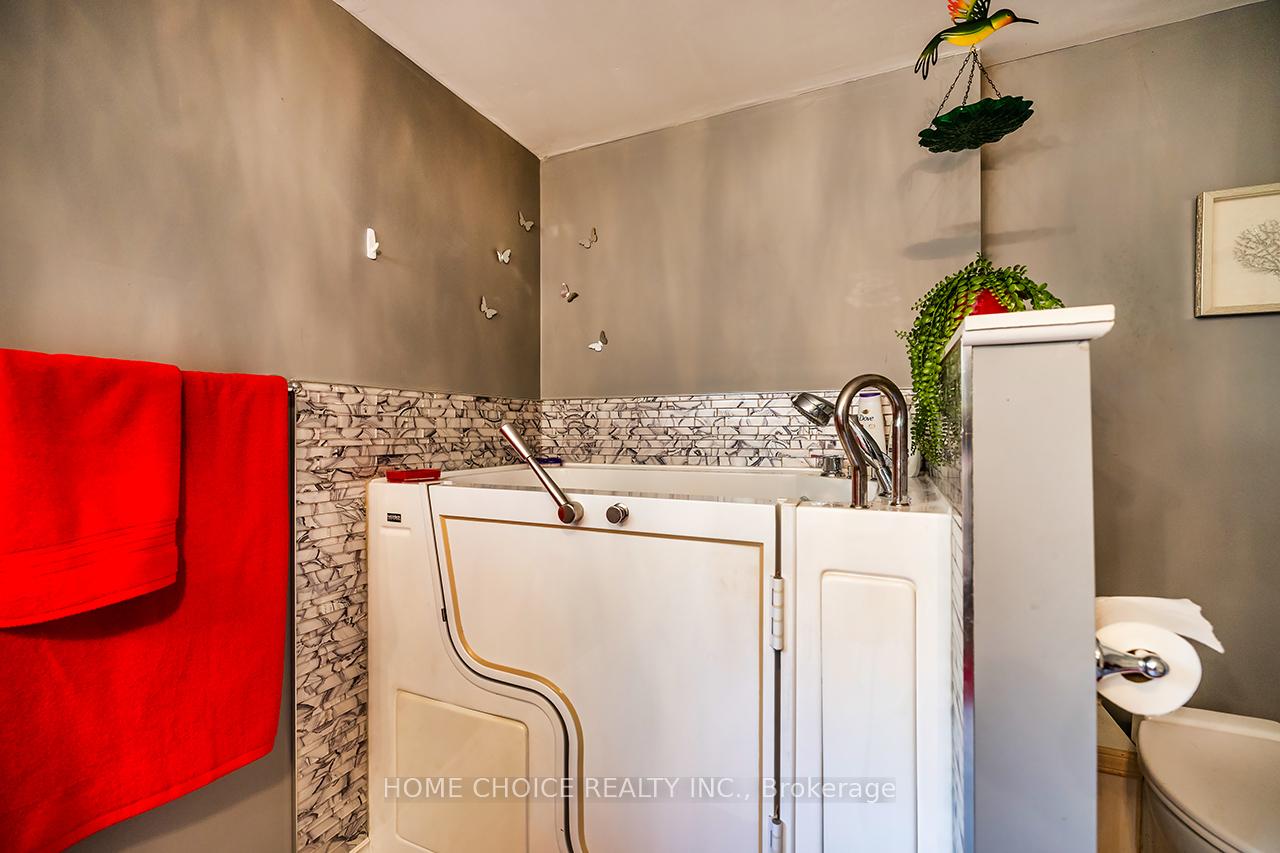 Photo 24 of 426 Beaver Street S, Clarington, Newcastle — HOMEH