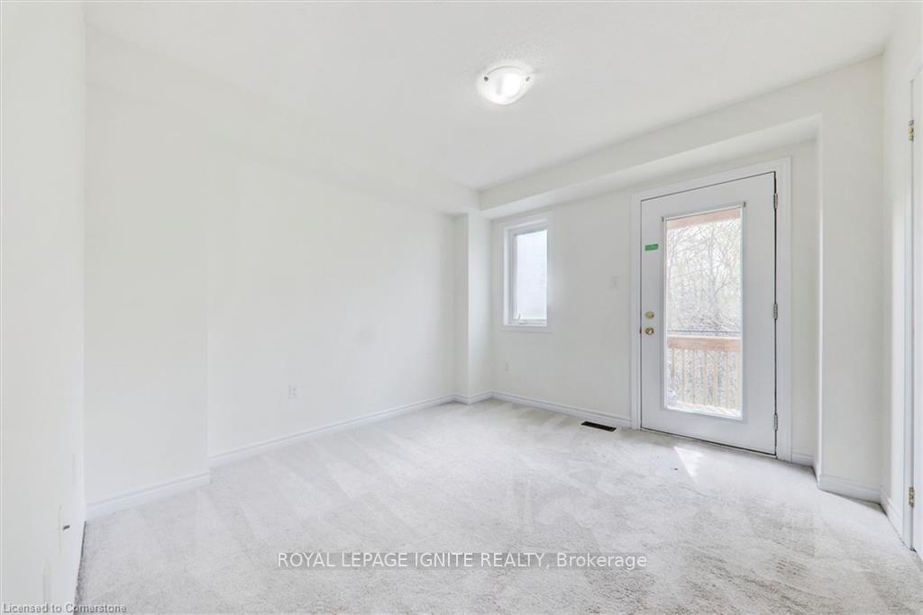 Photo 13 of Unit 51, 88 Decorso Drive, Guelph, Kortright East — HOMEH