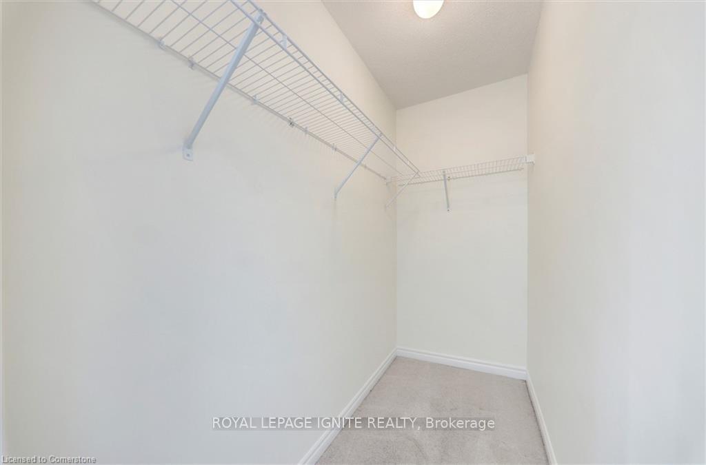 Photo 39 of Unit 51, 88 Decorso Drive, Guelph, Kortright East — HOMEH