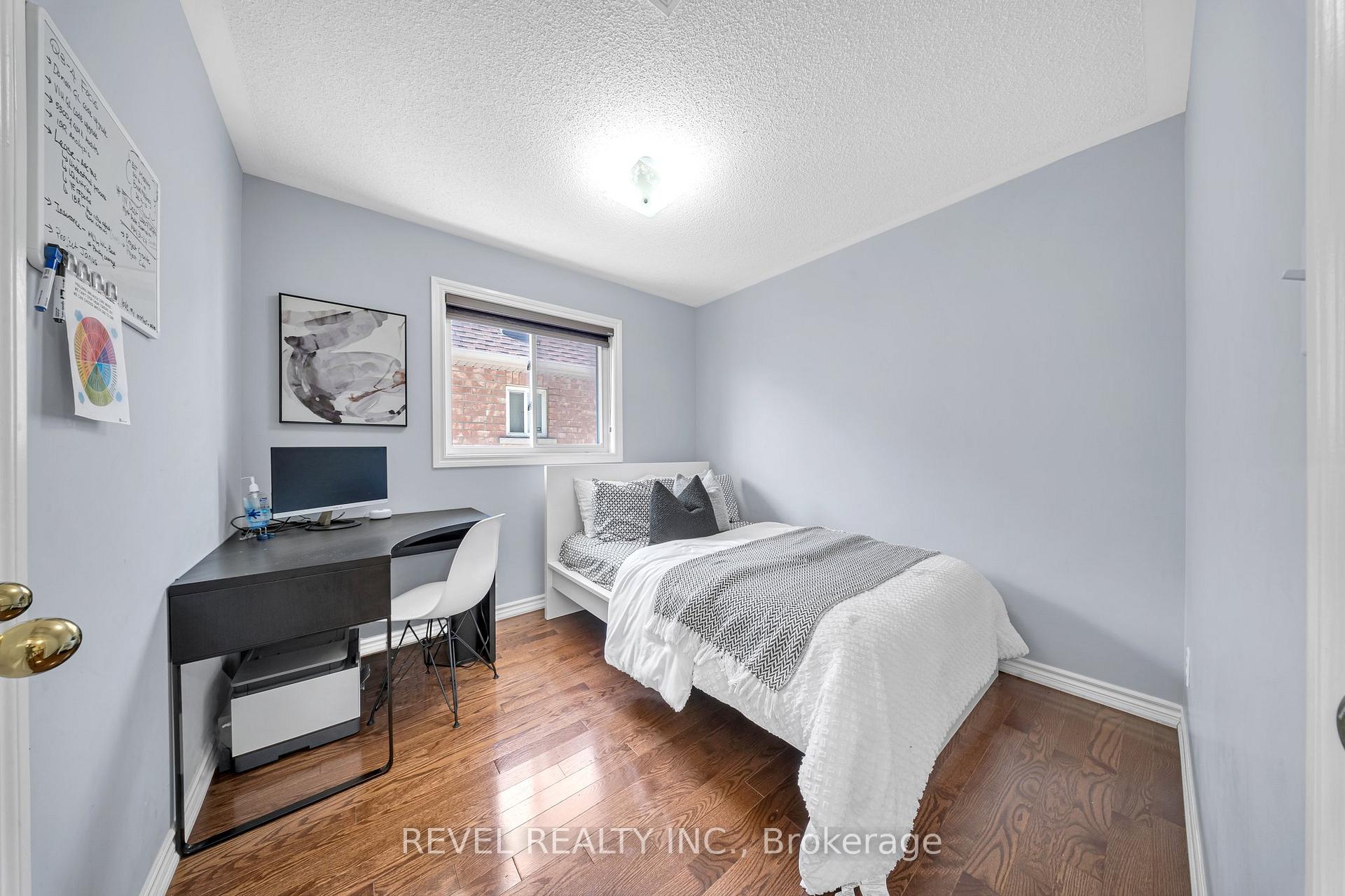 Photo 12 of 460 Father Tobin Road, Brampton, Sandringham-Wellington — HOMEH
