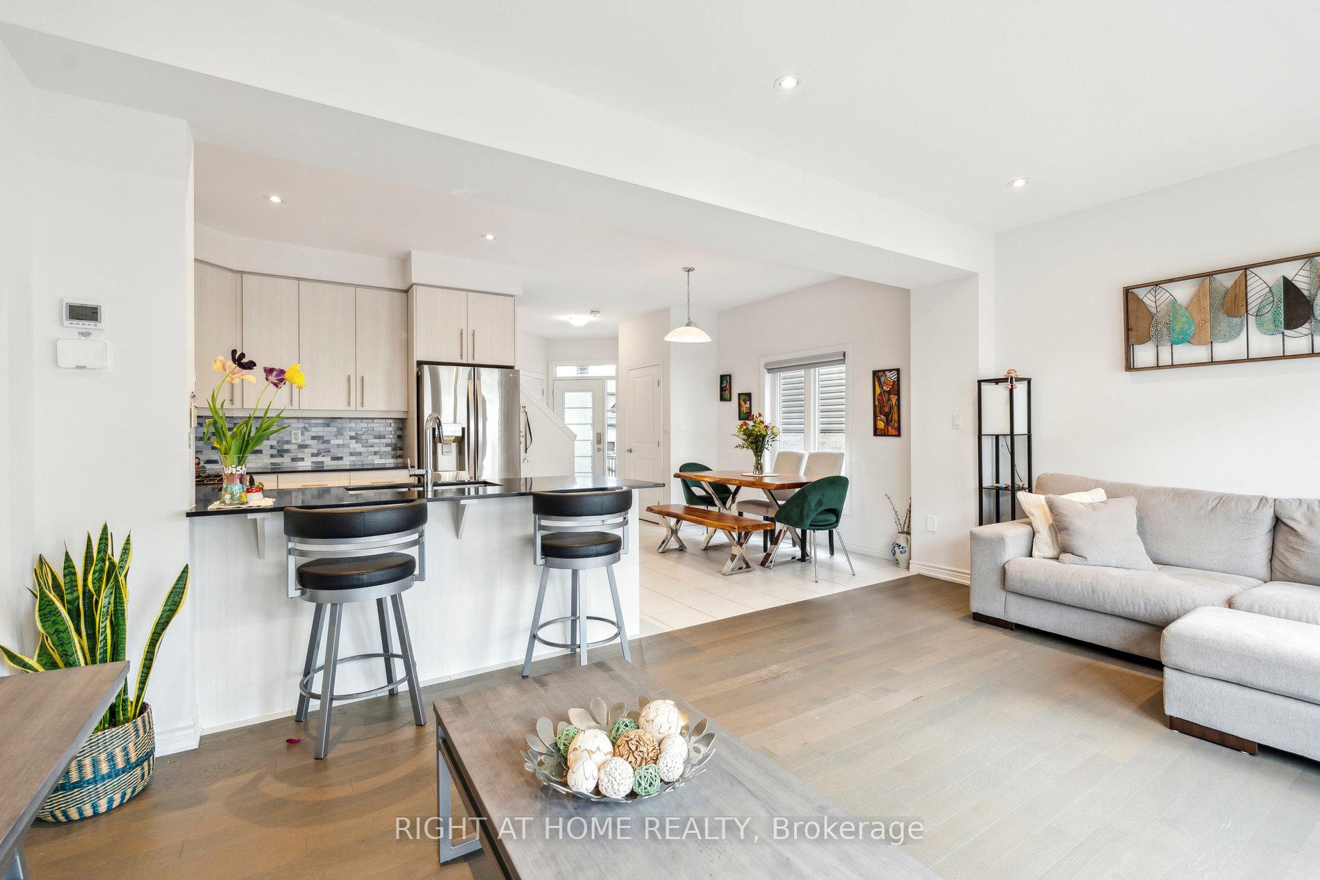 Photo 19 of 4025 Crown Street, Lincoln, Beamsville — HOMEH